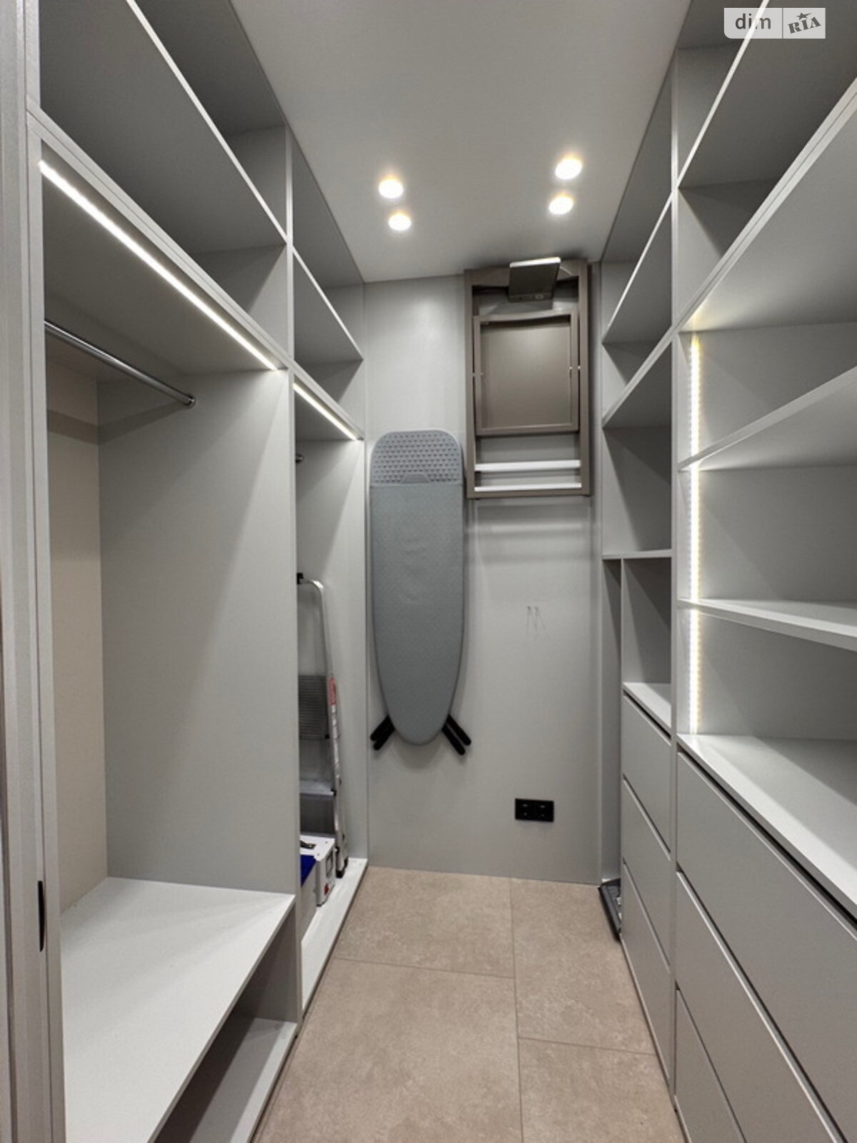 Продажа двухкомнатной квартиры в Одессе, на ул. Львовская 15Б, район Большой Фонтан фото 1 Продажа двухкомнатной квартиры в Одессе, на ул. Львовская 15Б, район Большой Фонтан фото 1