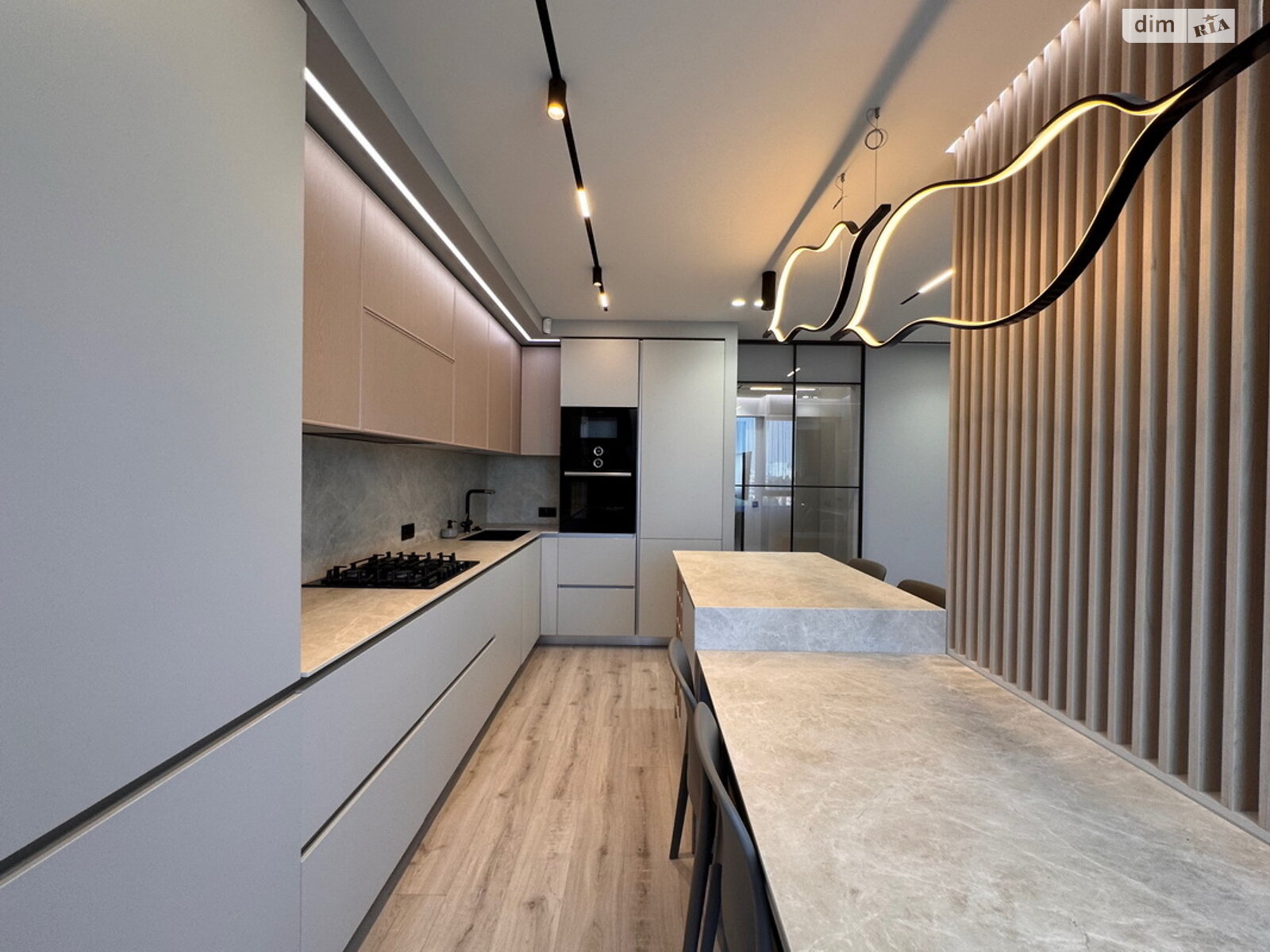 Продажа двухкомнатной квартиры в Одессе, на ул. Львовская 15Б, район Большой Фонтан фото 1 Продажа двухкомнатной квартиры в Одессе, на ул. Львовская 15Б, район Большой Фонтан фото 1