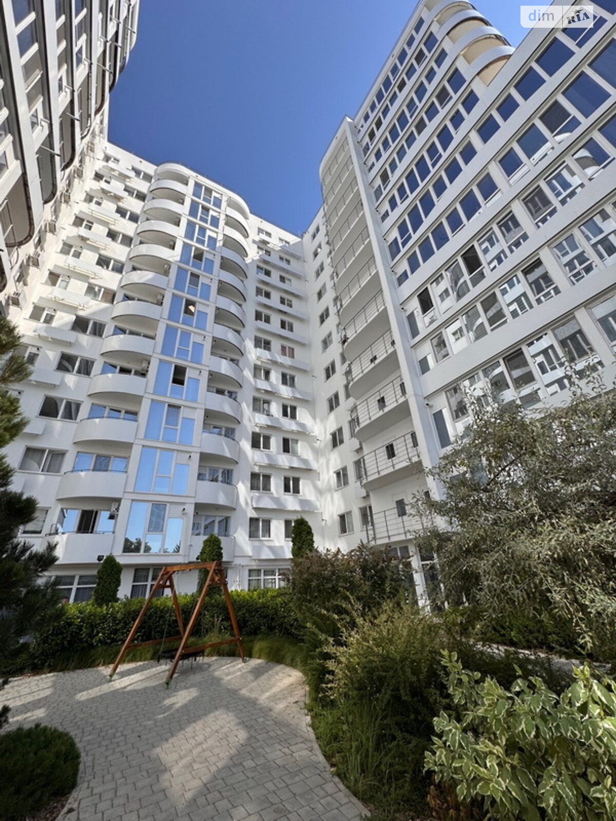 Продажа двухкомнатной квартиры в Одессе, на ул. Львовская 15Б, район Большой Фонтан фото 1 Продажа двухкомнатной квартиры в Одессе, на ул. Львовская 15Б, район Большой Фонтан фото 1