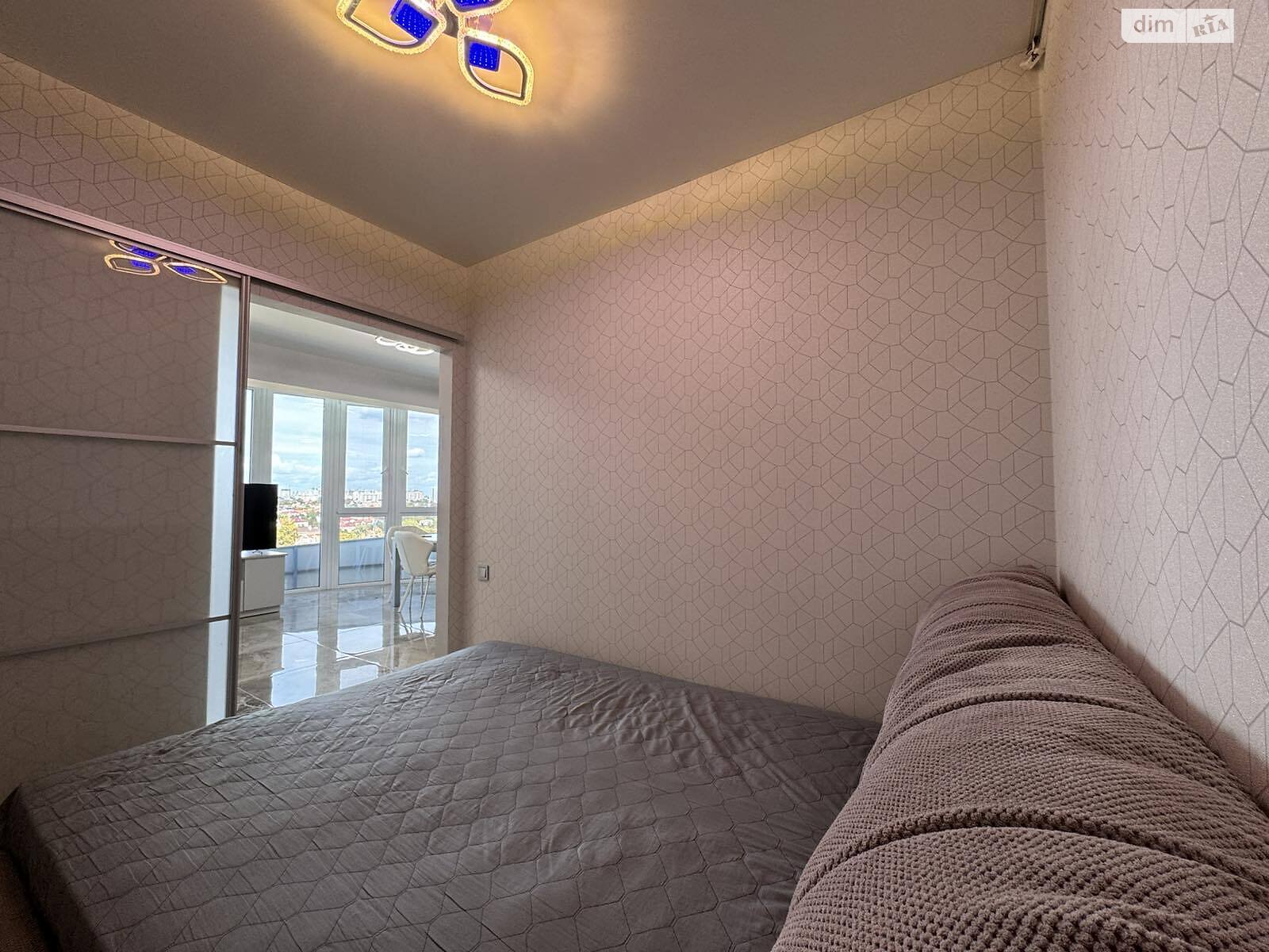 Продажа однокомнатной квартиры в Одессе, на ул. Львовская 15Б, район Киевский фото 1 Продажа однокомнатной квартиры в Одессе, на ул. Львовская 15Б, район Киевский фото 1