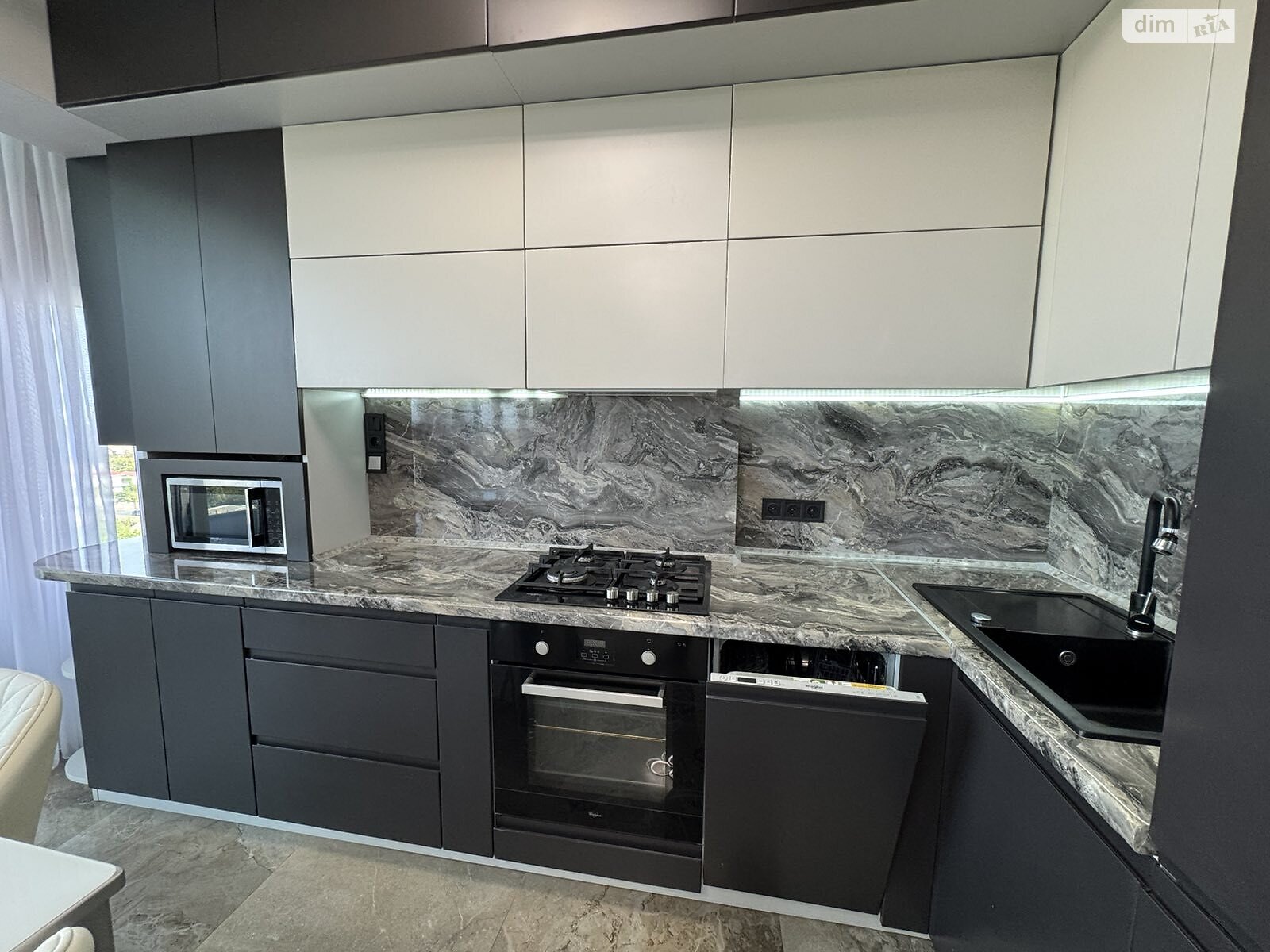 Продажа однокомнатной квартиры в Одессе, на ул. Львовская 15Б, район Киевский фото 1 Продажа однокомнатной квартиры в Одессе, на ул. Львовская 15Б, район Киевский фото 1