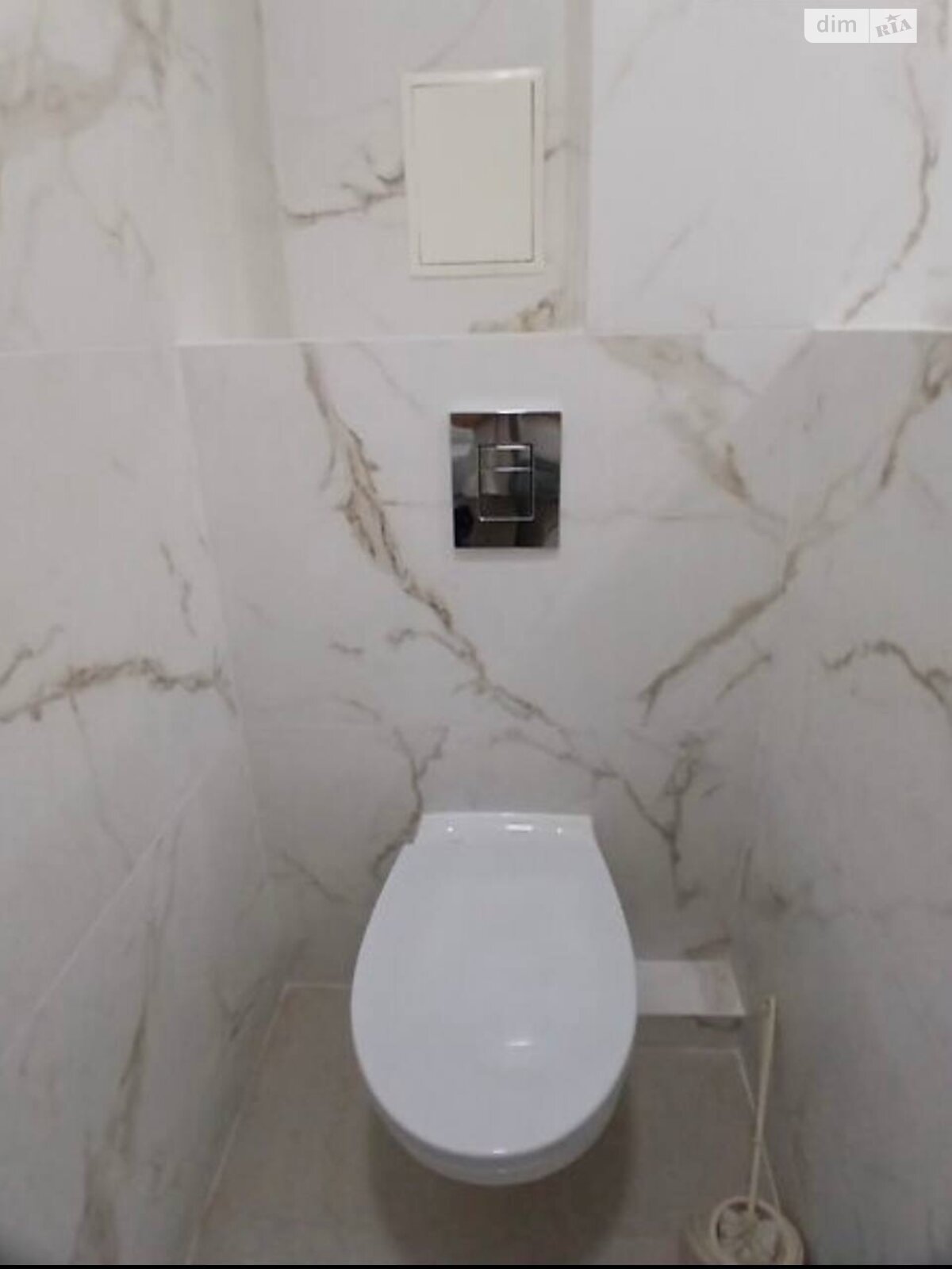 Продаж трикімнатної квартири в Одесі, на вул. Таїрова 6, район Великий Фонтан фото 1 Продаж трикімнатної квартири в Одесі, на вул. Таїрова 6, район Великий Фонтан фото 1