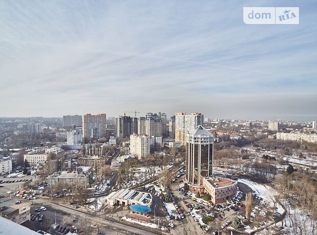 Продажа трехкомнатной квартиры в Одессе, на пр.Гагарина 19 район Большой Фонтан фото 1 Продажа трехкомнатной квартиры в Одессе, на пр.Гагарина 19 район Большой Фонтан фото 1