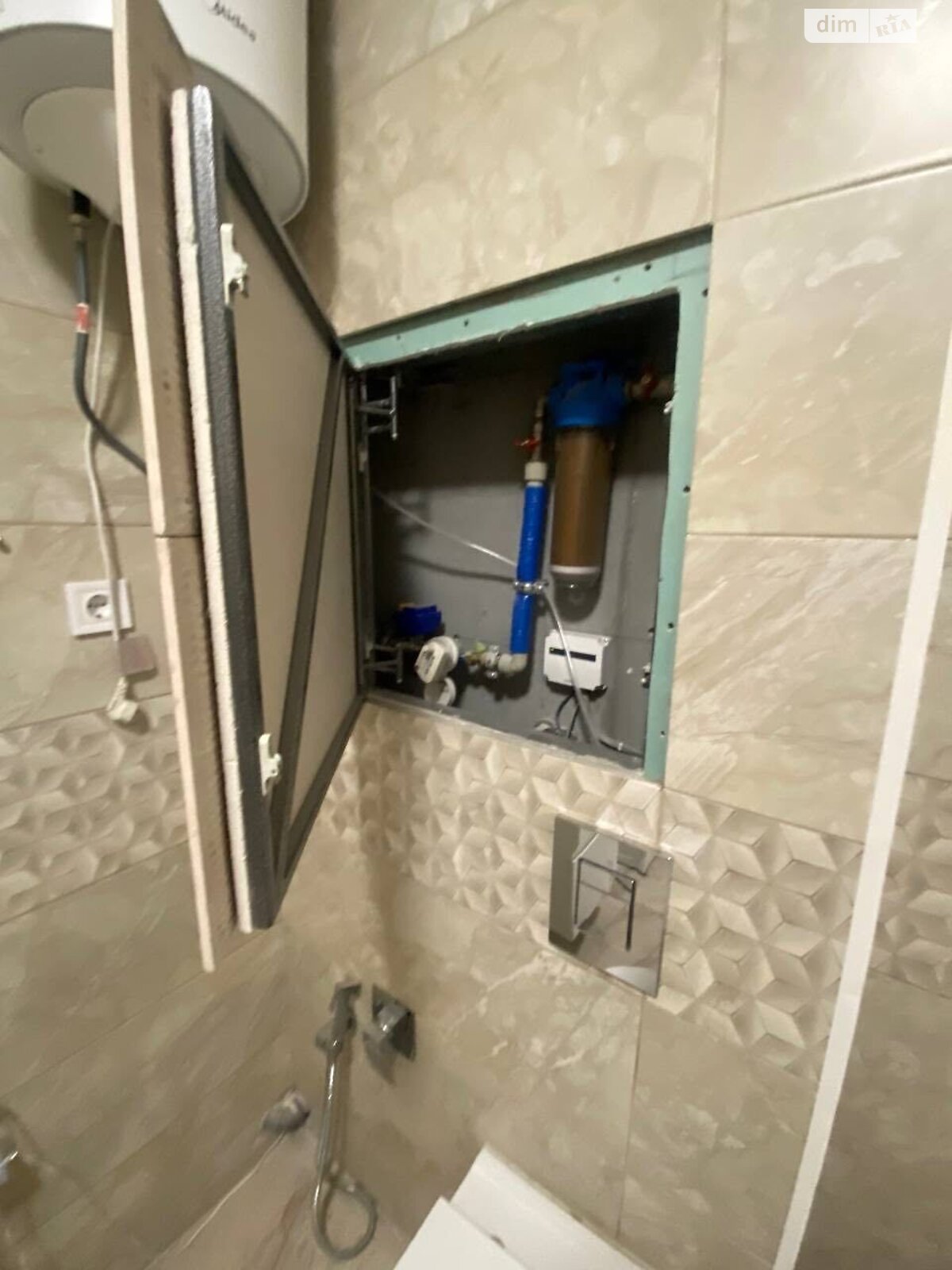 Продажа двухкомнатной квартиры в Одессе, на ул. Бугаевская, район Бугаёвка фото 1 Продажа двухкомнатной квартиры в Одессе, на ул. Бугаевская, район Бугаёвка фото 1
