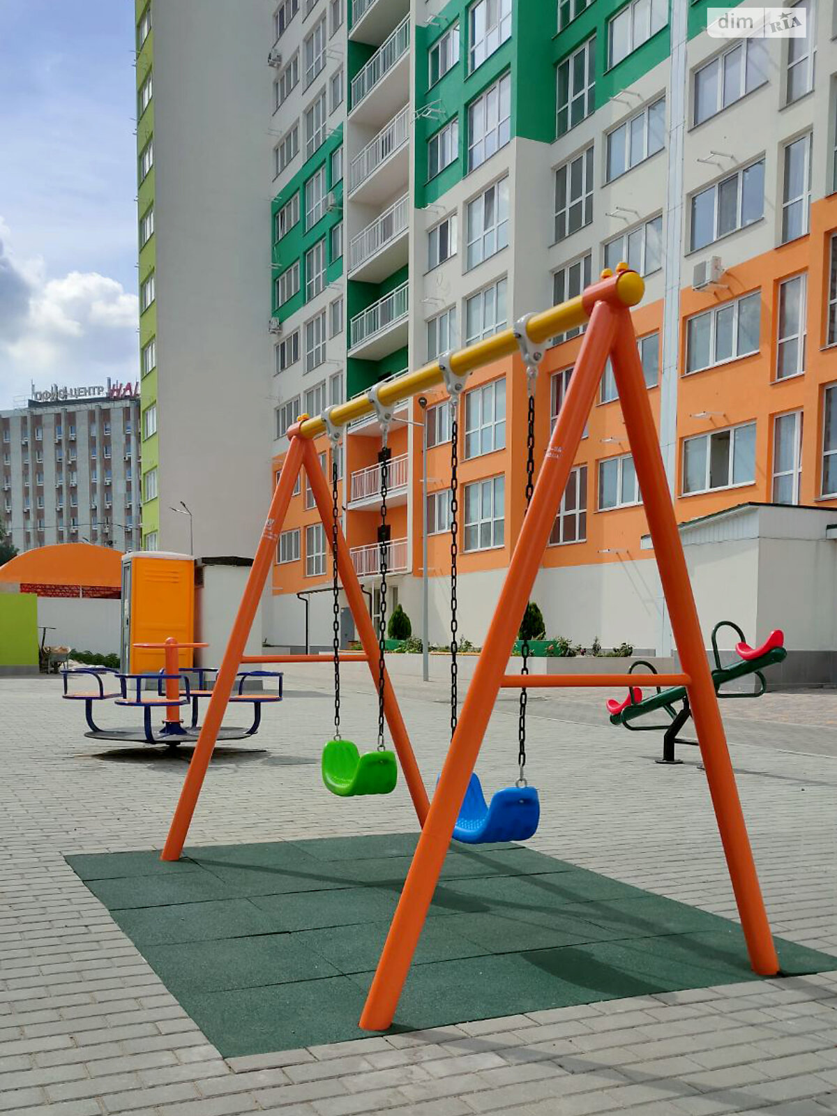 Продажа однокомнатной квартиры в Одессе, на ул. Бугаевская 44, район Хаджибейский фото 1 Продажа однокомнатной квартиры в Одессе, на ул. Бугаевская 44, район Хаджибейский фото 1