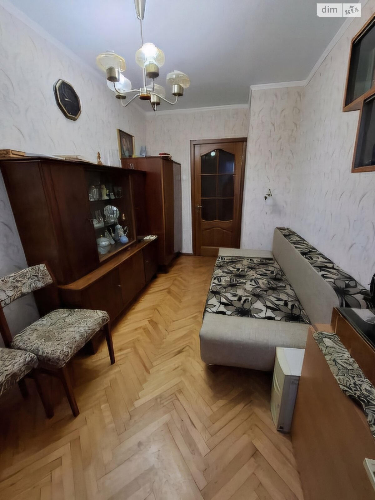 Продаж трикімнатної квартири в Одесі, на вул. Академіка Філатова, район Черемушки фото 1 Продаж трикімнатної квартири в Одесі, на вул. Академіка Філатова, район Черемушки фото 1