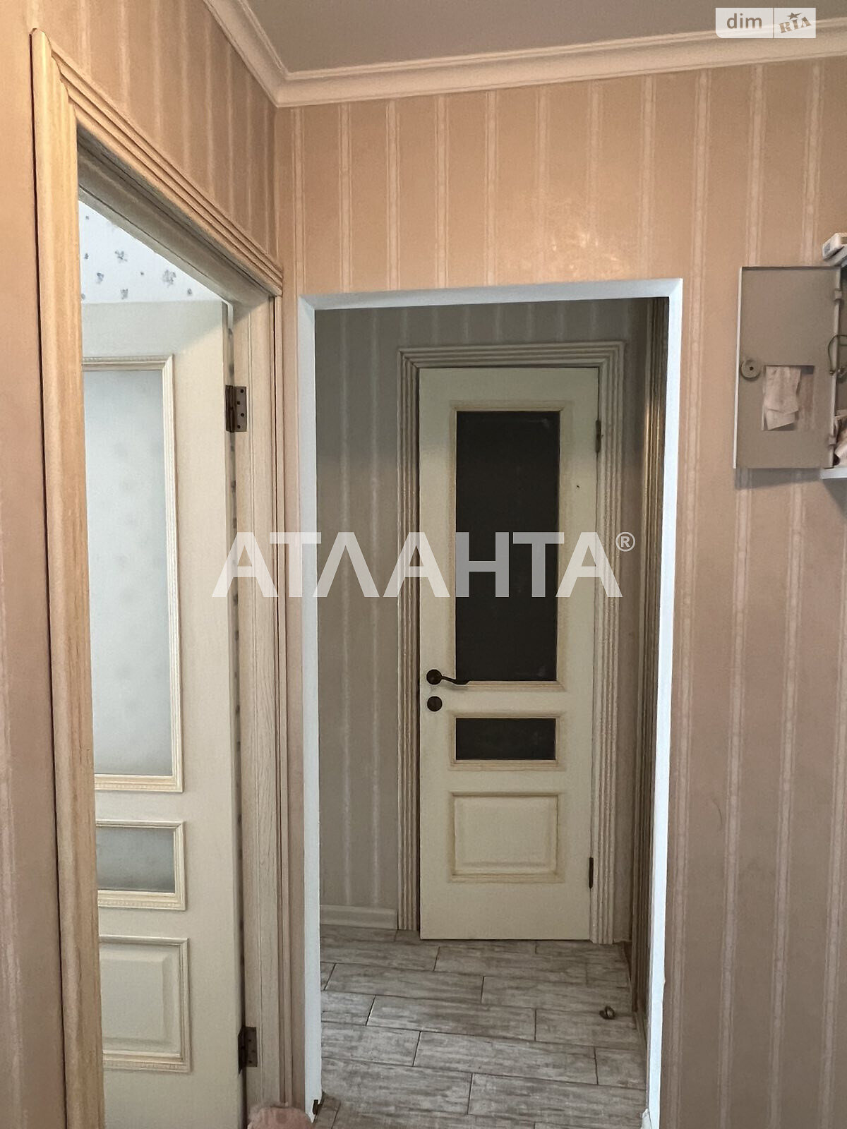 Продажа трехкомнатной квартиры в Одессе, на ул. Академика Филатова, район Черемушки фото 1 Продажа трехкомнатной квартиры в Одессе, на ул. Академика Филатова, район Черемушки фото 1