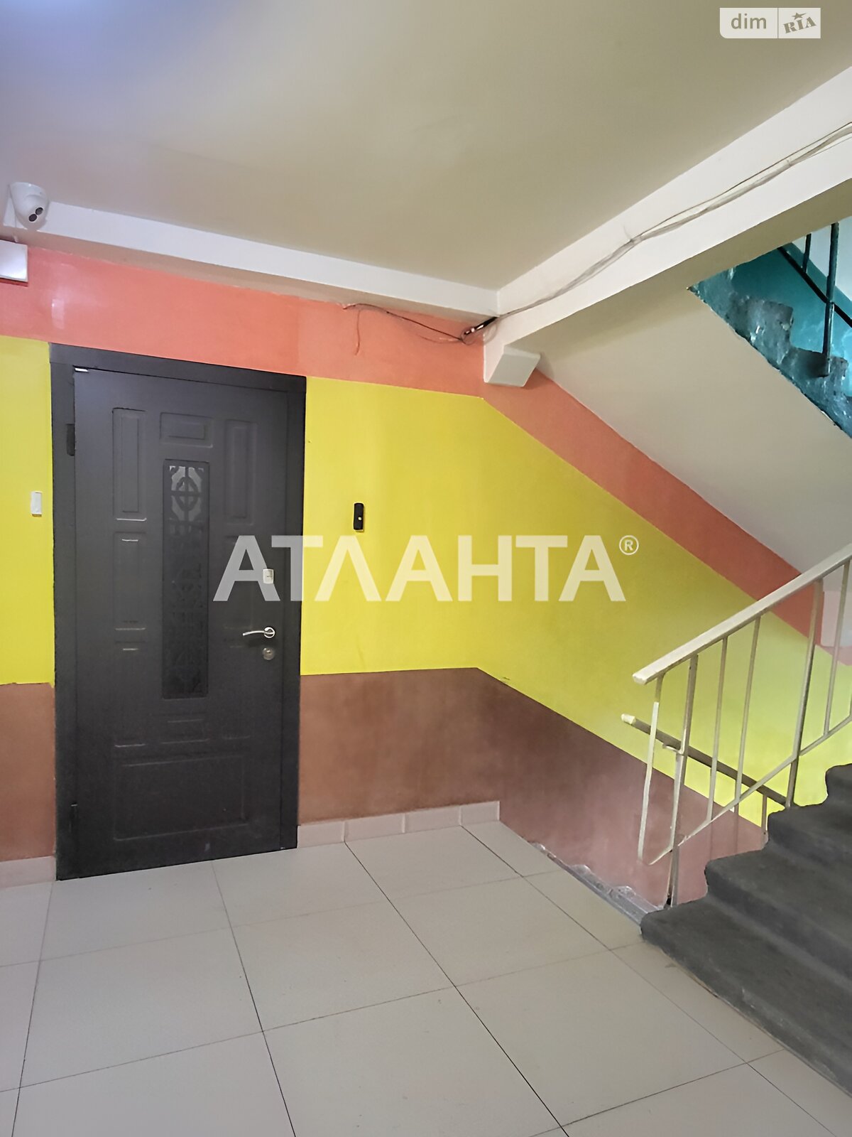 Продажа трехкомнатной квартиры в Одессе, на ул. Академика Филатова, район Черемушки фото 1 Продажа трехкомнатной квартиры в Одессе, на ул. Академика Филатова, район Черемушки фото 1