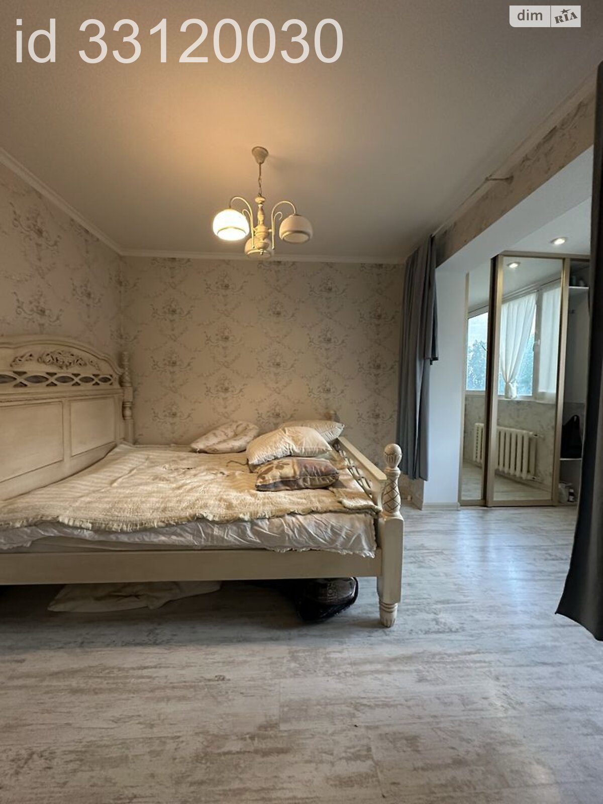 Продажа трехкомнатной квартиры в Одессе, на ул. Академика Филатова 94, район Хаджибейский фото 1 Продажа трехкомнатной квартиры в Одессе, на ул. Академика Филатова 94, район Хаджибейский фото 1