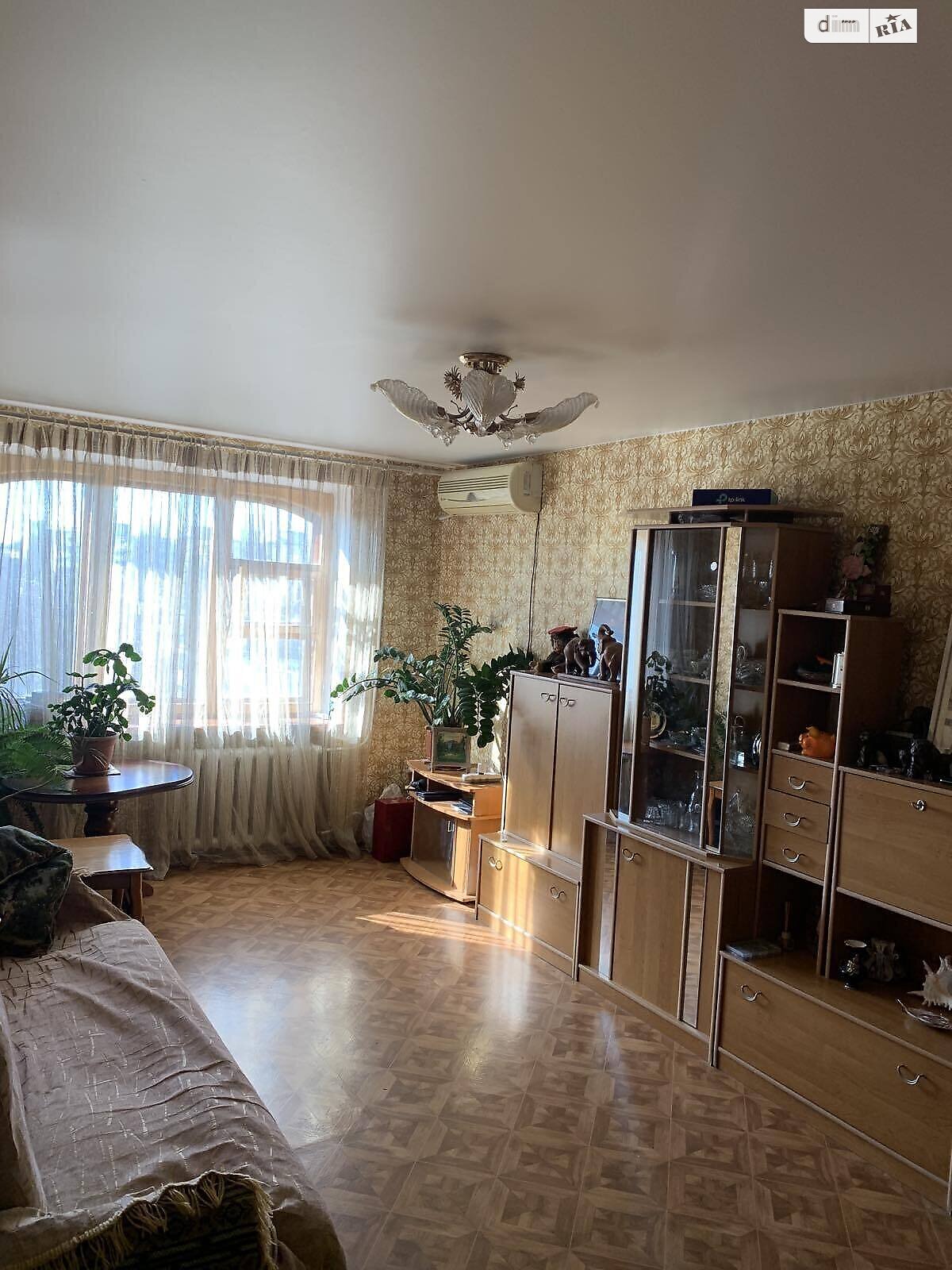 Продаж чотирикімнатної квартири в Одесі, на вул. Олексія Вадатурського 71, район Черемушки фото 1 Продаж чотирикімнатної квартири в Одесі, на вул. Олексія Вадатурського 71, район Черемушки фото 1