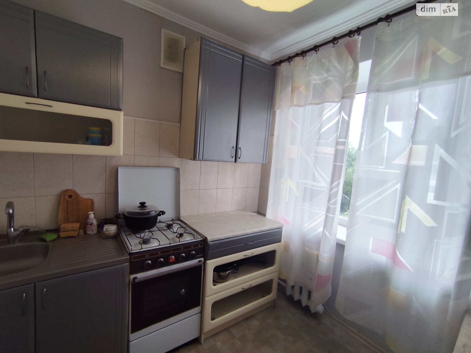 Продаж однокімнатної квартири в Одесі, на вул. Олексія Вадатурського 9А, район Черемушки фото 1 Продаж однокімнатної квартири в Одесі, на вул. Олексія Вадатурського 9А, район Черемушки фото 1