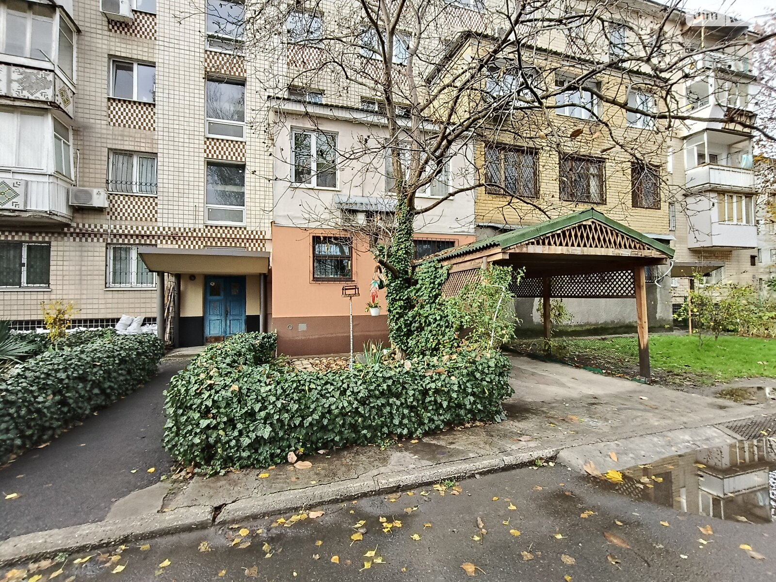 Продажа однокомнатной квартиры в Одессе, на ул. Алексея Вадатурского, район Хаджибейский фото 1 Продажа однокомнатной квартиры в Одессе, на ул. Алексея Вадатурского, район Хаджибейский фото 1