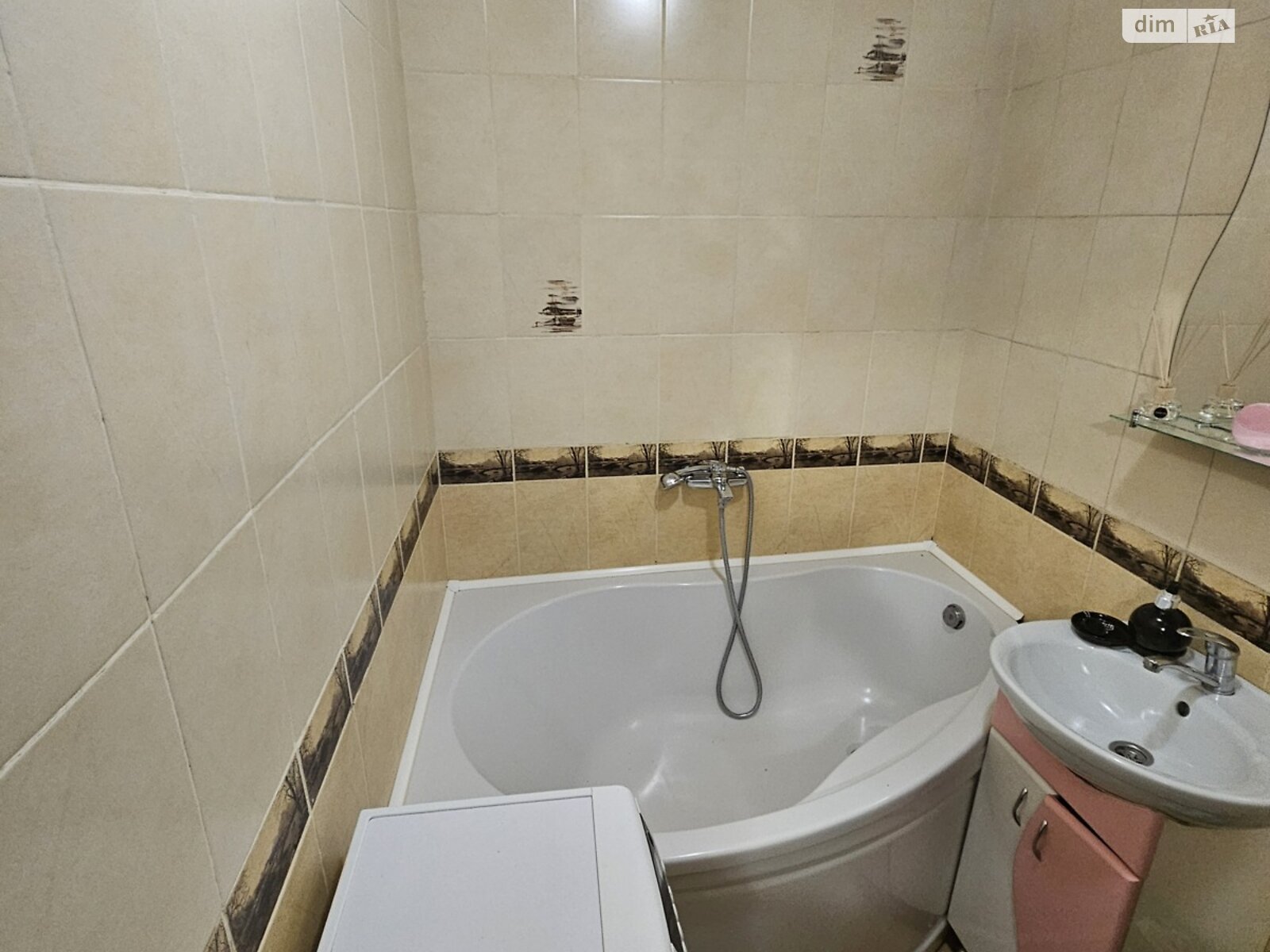 Продаж двокімнатної квартири в Одесі, на вул. Євгена Танцюри 44, кв. 27, район Хаджибейський фото 1 Продаж двокімнатної квартири в Одесі, на вул. Євгена Танцюри 44, кв. 27, район Хаджибейський фото 1