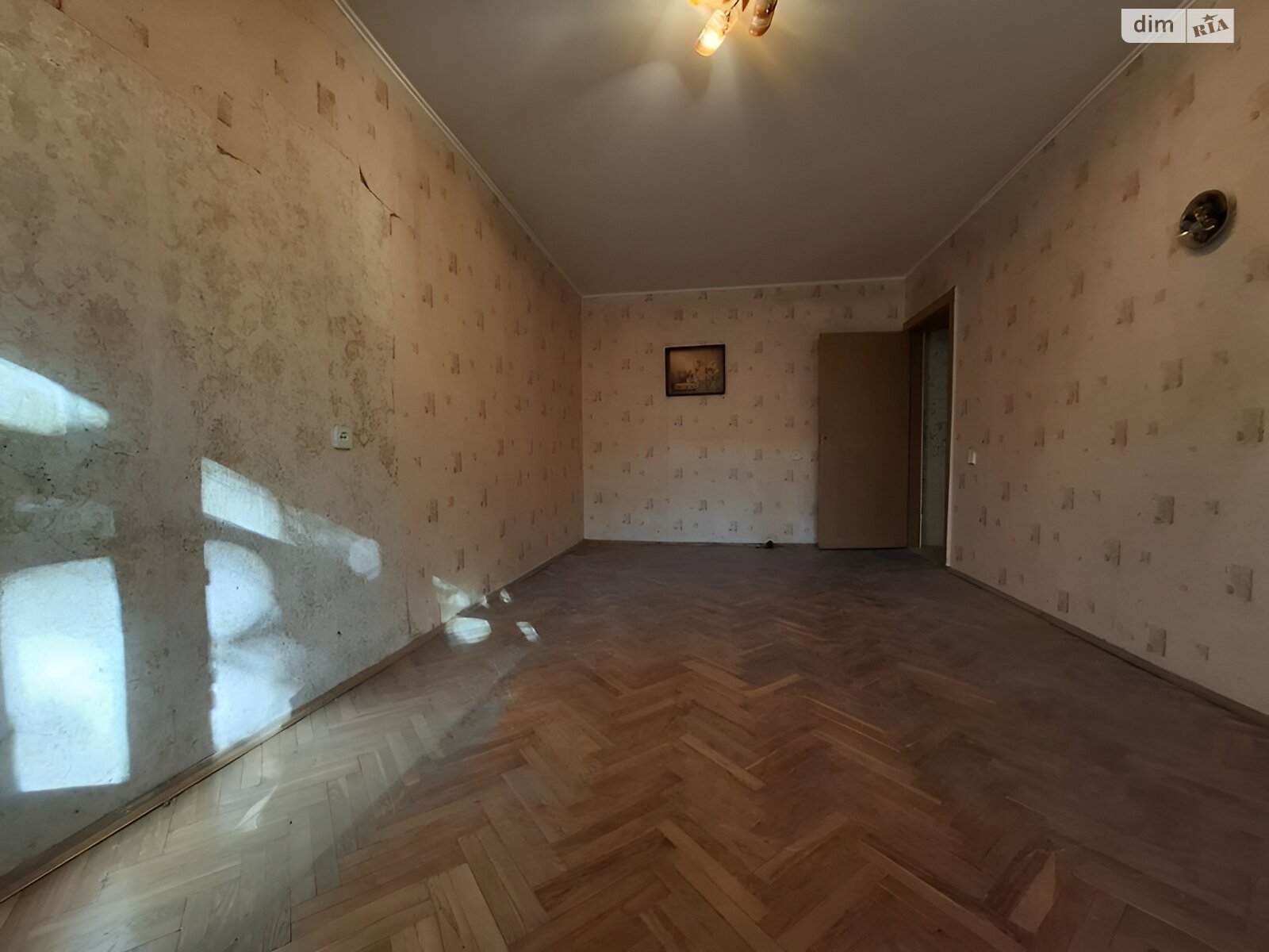 Продаж двокімнатної квартири в Одесі, на вул. Євгена Танцюри, район Черемушки фото 1 Продаж двокімнатної квартири в Одесі, на вул. Євгена Танцюри, район Черемушки фото 1