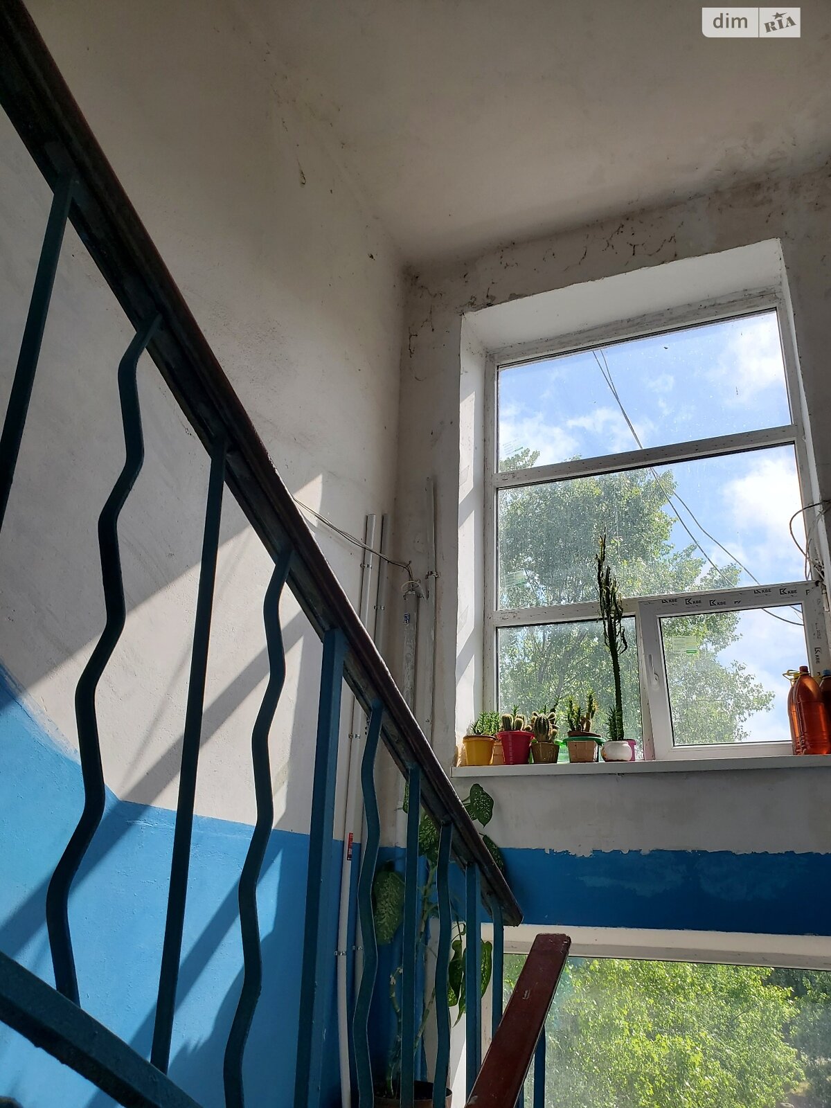 Продаж трикімнатної квартири в Одесі, на вул. Євгена Танцюри, район Черемушки фото 1 Продаж трикімнатної квартири в Одесі, на вул. Євгена Танцюри, район Черемушки фото 1