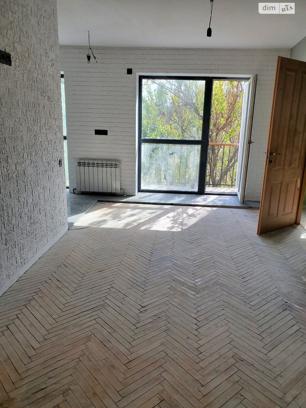 Продаж трикімнатної квартири в Одесі, на вул. Євгена Танцюри, район Черемушки фото 1 Продаж трикімнатної квартири в Одесі, на вул. Євгена Танцюри, район Черемушки фото 1