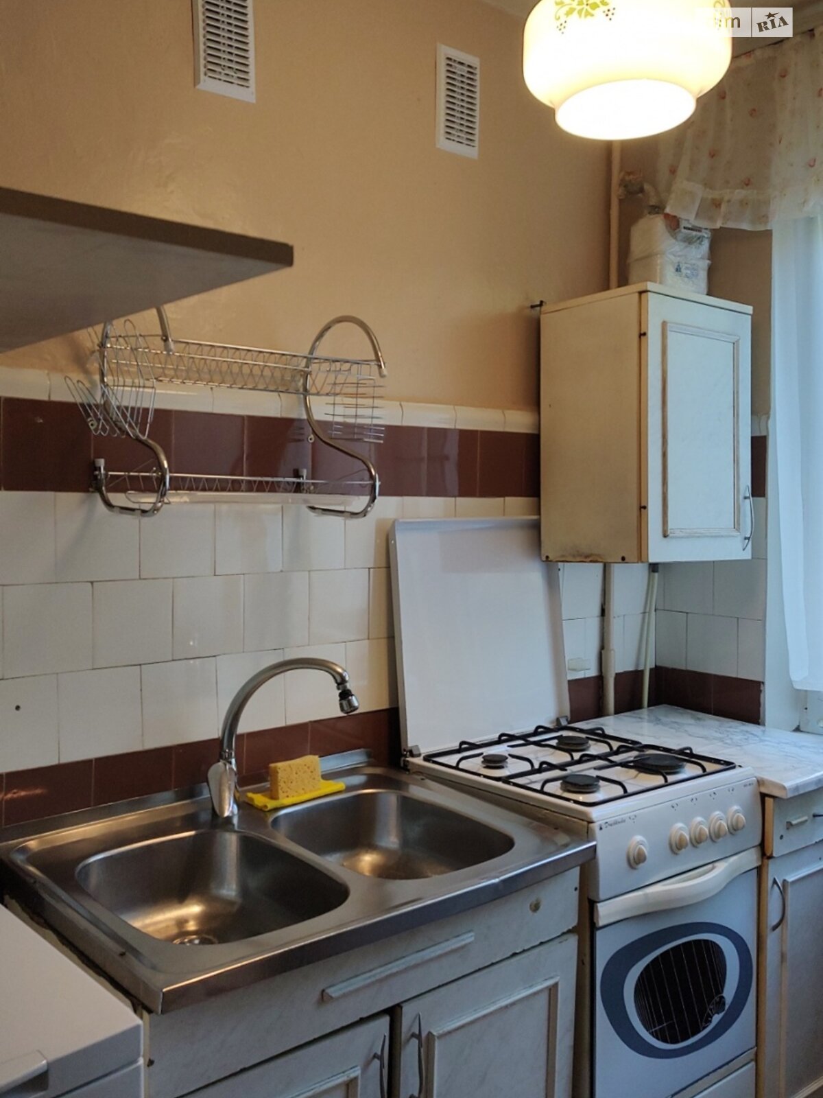 Продаж трикімнатної квартири в Одесі, на вул. Євгена Танцюри, район Черемушки фото 1 Продаж трикімнатної квартири в Одесі, на вул. Євгена Танцюри, район Черемушки фото 1