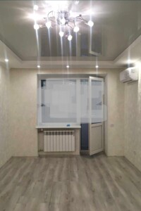 Продажа однокомнатной квартиры в Одессе, на ул. Героев Крут, район Черемушки фото 2