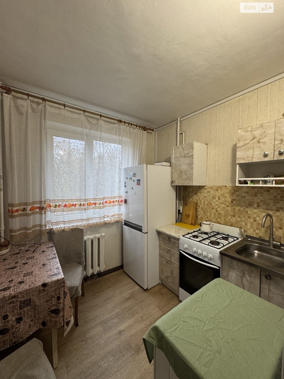 Продаж однокімнатної квартири в Одесі, на вул. Героїв Крут 10, район Черемушки фото 1 Продаж однокімнатної квартири в Одесі, на вул. Героїв Крут 10, район Черемушки фото 1