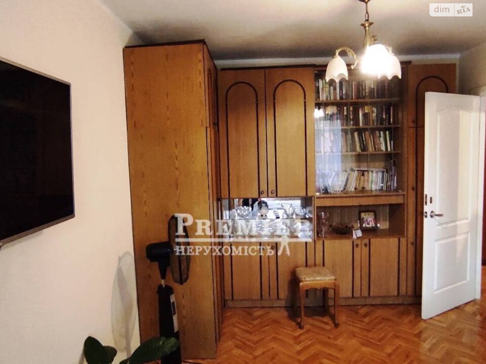 Продажа двухкомнатной квартиры в Одессе, на ул. Героев Крут, район Черемушки фото 1 Продажа двухкомнатной квартиры в Одессе, на ул. Героев Крут, район Черемушки фото 1