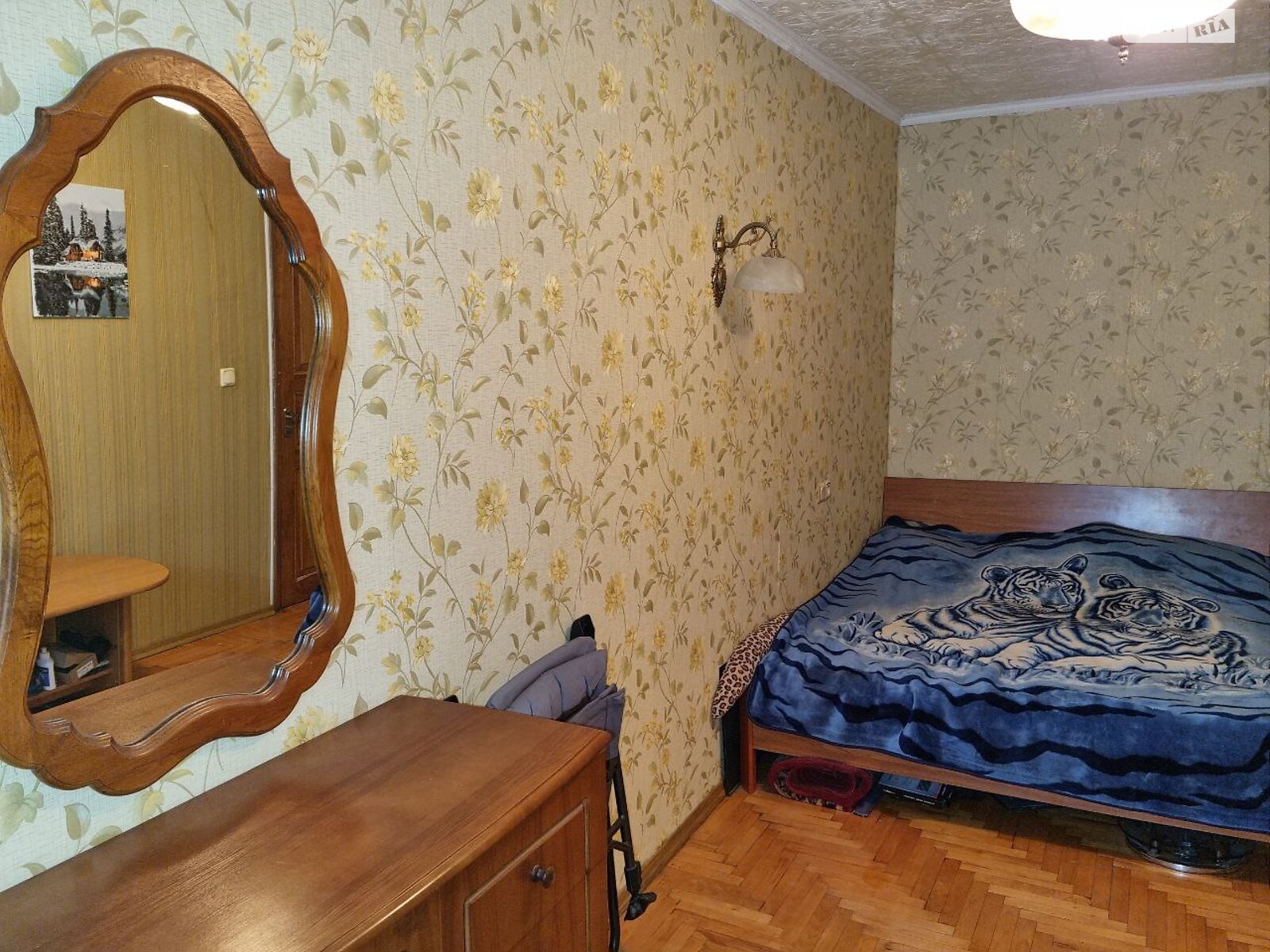 Продаж трикімнатної квартири в Одесі, на вул. Івана і Юрія Лип 58, район Черемушки фото 1