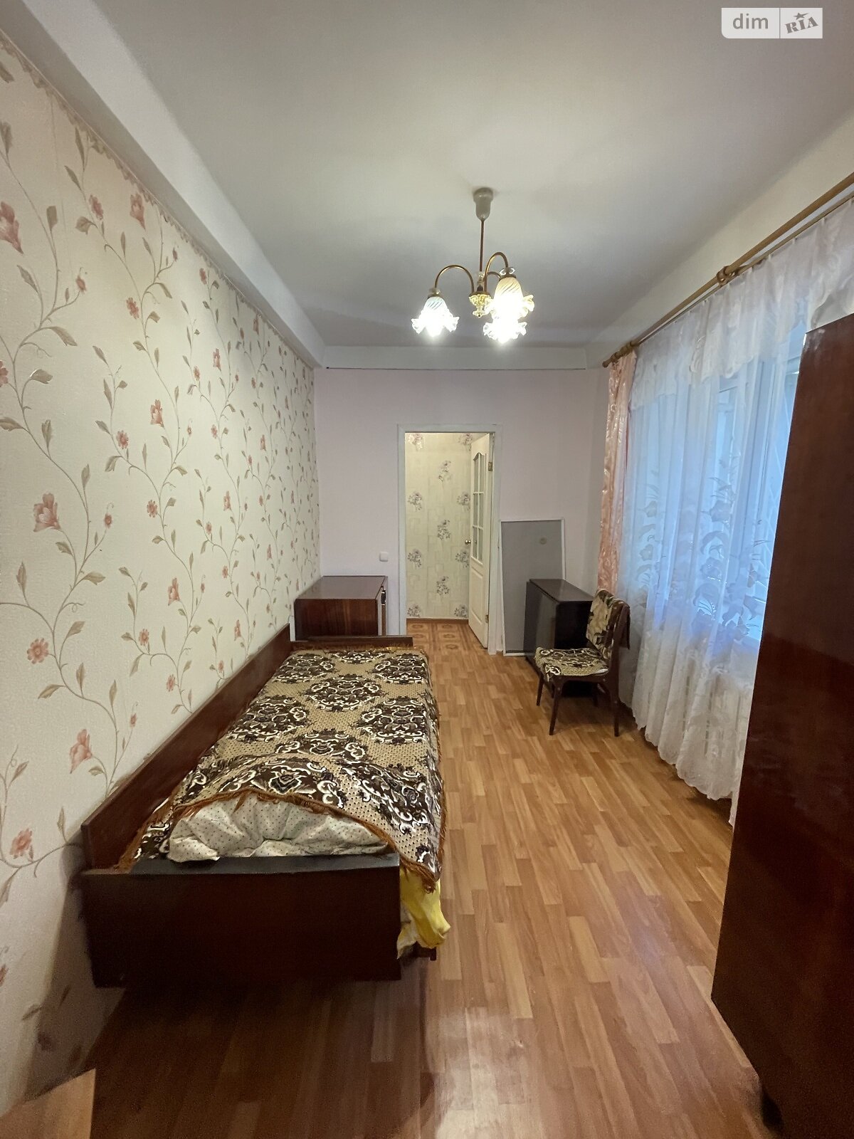 Продаж двокімнатної квартири в Одесі, на вул. Івана і Юрія Лип 37, район Черемушки фото 1 Продаж двокімнатної квартири в Одесі, на вул. Івана і Юрія Лип 37, район Черемушки фото 1