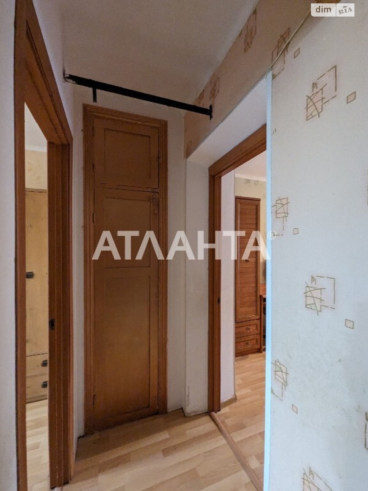 Продажа трехкомнатной квартиры в Одессе, на ул. Космонавтов, район Черемушки фото 1