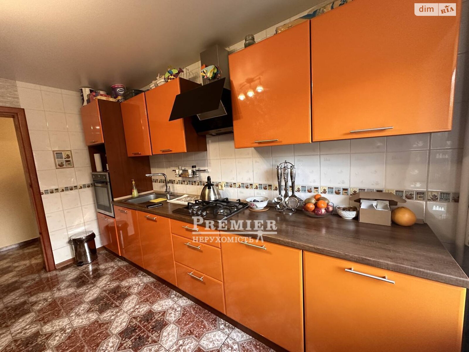 Продаж двокімнатної квартири в Одесі, на вул. Космонавтів, район Черемушки фото 1 Продаж двокімнатної квартири в Одесі, на вул. Космонавтів, район Черемушки фото 1