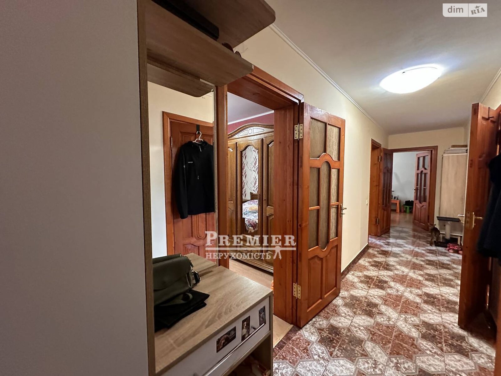Продаж двокімнатної квартири в Одесі, на вул. Космонавтів, район Черемушки фото 1 Продаж двокімнатної квартири в Одесі, на вул. Космонавтів, район Черемушки фото 1