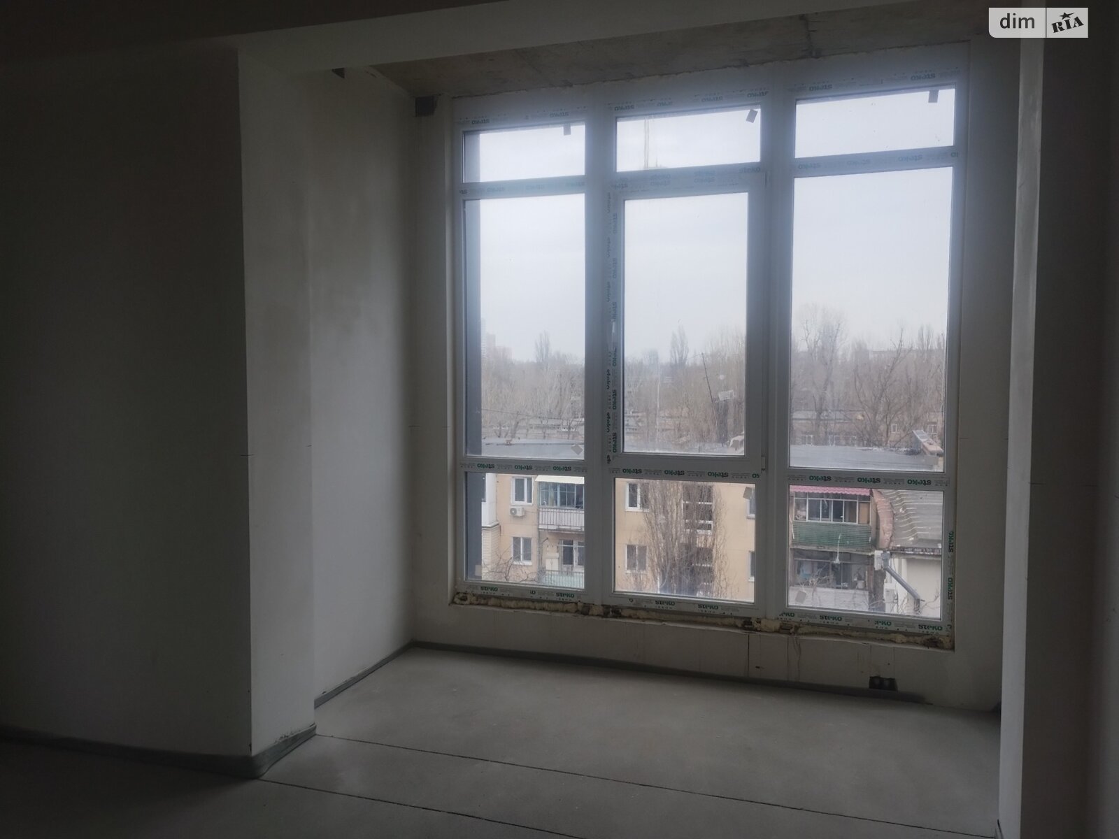 Продажа трехкомнатной квартиры в Одессе, на ул. Космонавтов, район Черемушки фото 1