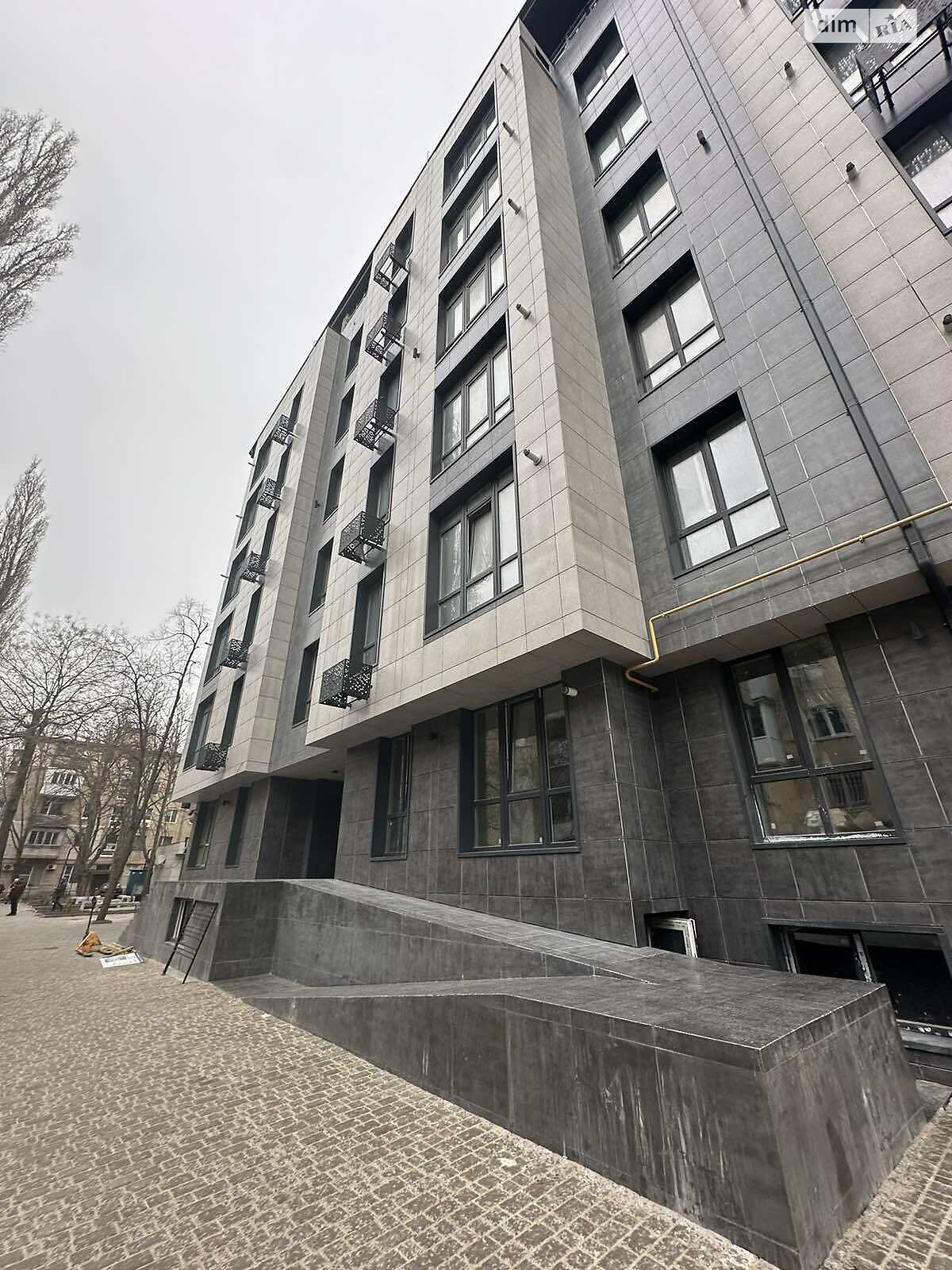 Продажа двухкомнатной квартиры в Одессе, на ул. Космонавтов, район Хаджибейский фото 1 Продажа двухкомнатной квартиры в Одессе, на ул. Космонавтов, район Хаджибейский фото 1