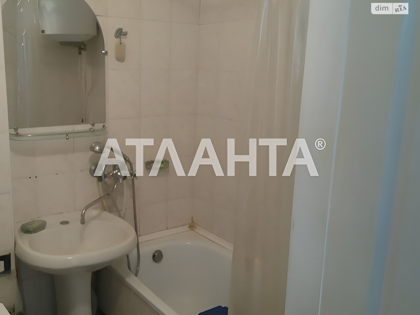 Продажа двухкомнатной квартиры в Одессе, на ул. Космонавтов, район Черемушки фото 1 Продажа двухкомнатной квартиры в Одессе, на ул. Космонавтов, район Черемушки фото 1