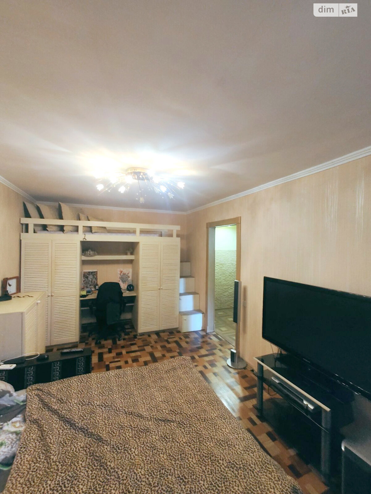 Продажа однокомнатной квартиры в Одессе, на ул. Космонавтов 33, район Черемушки фото 1 Продажа однокомнатной квартиры в Одессе, на ул. Космонавтов 33, район Черемушки фото 1