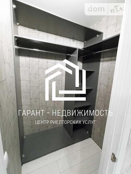 Продажа однокомнатной квартиры в Одессе, на ул. Маршала Малиновского 18 район Черемушки фото 1 Продажа однокомнатной квартиры в Одессе, на ул. Маршала Малиновского 18 район Черемушки фото 1