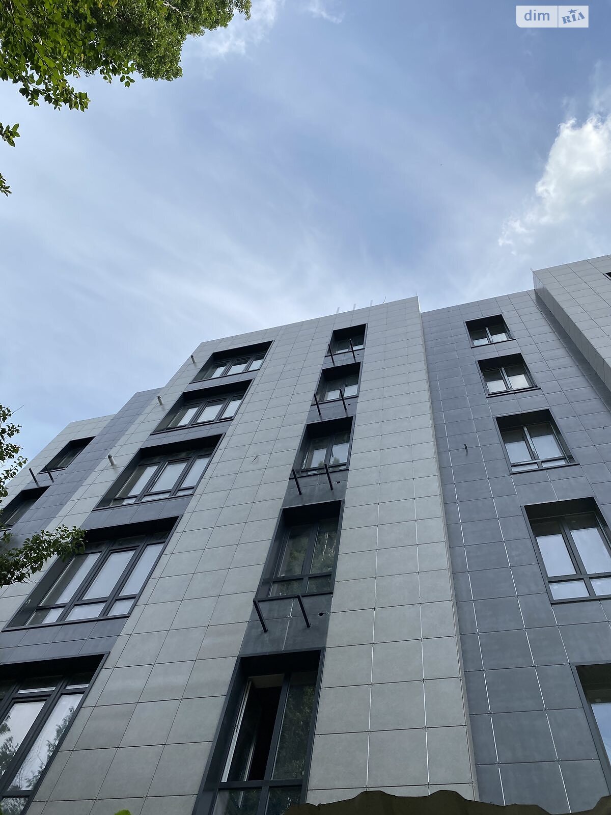 Продажа однокомнатной квартиры в Одессе, на ул. Космонавтов, район Черемушки фото 1 Продажа однокомнатной квартиры в Одессе, на ул. Космонавтов, район Черемушки фото 1