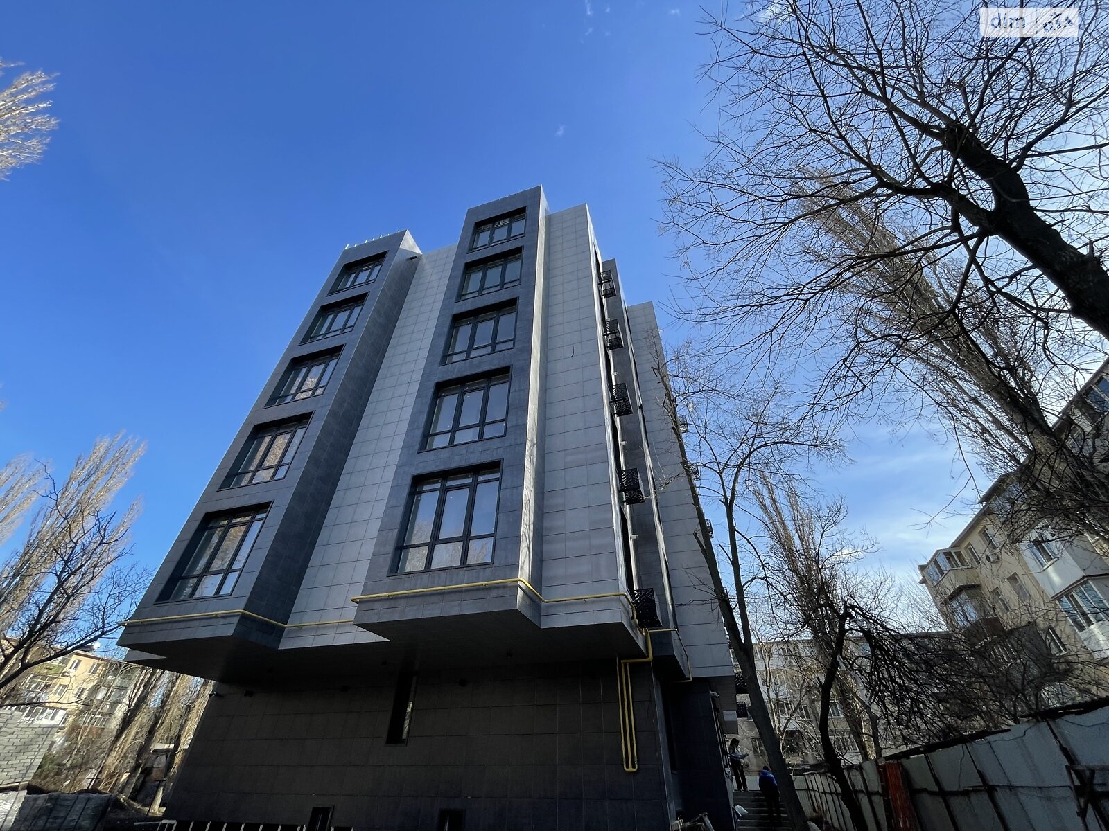 Продажа однокомнатной квартиры в Одессе, на ул. Космонавтов, район Черемушки фото 1 Продажа однокомнатной квартиры в Одессе, на ул. Космонавтов, район Черемушки фото 1