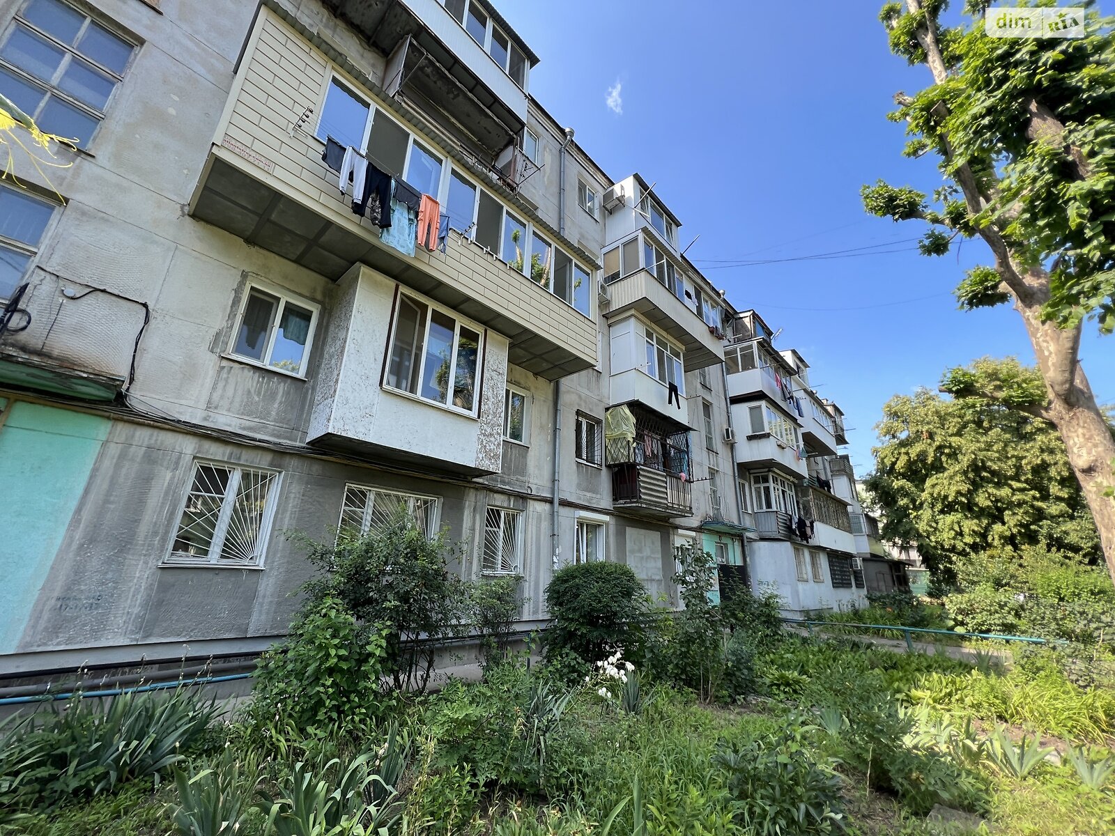 Продажа однокомнатной квартиры в Одессе, на ул. Космонавтов, район Черемушки фото 1 Продажа однокомнатной квартиры в Одессе, на ул. Космонавтов, район Черемушки фото 1