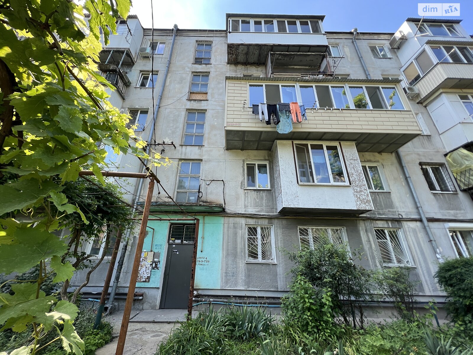Продажа однокомнатной квартиры в Одессе, на ул. Космонавтов, район Черемушки фото 1 Продажа однокомнатной квартиры в Одессе, на ул. Космонавтов, район Черемушки фото 1