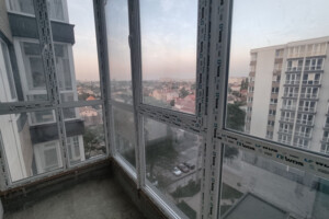 Продажа однокомнатной квартиры в Одессе, на ул. Профсоюзная 9А, район Черемушки фото 2