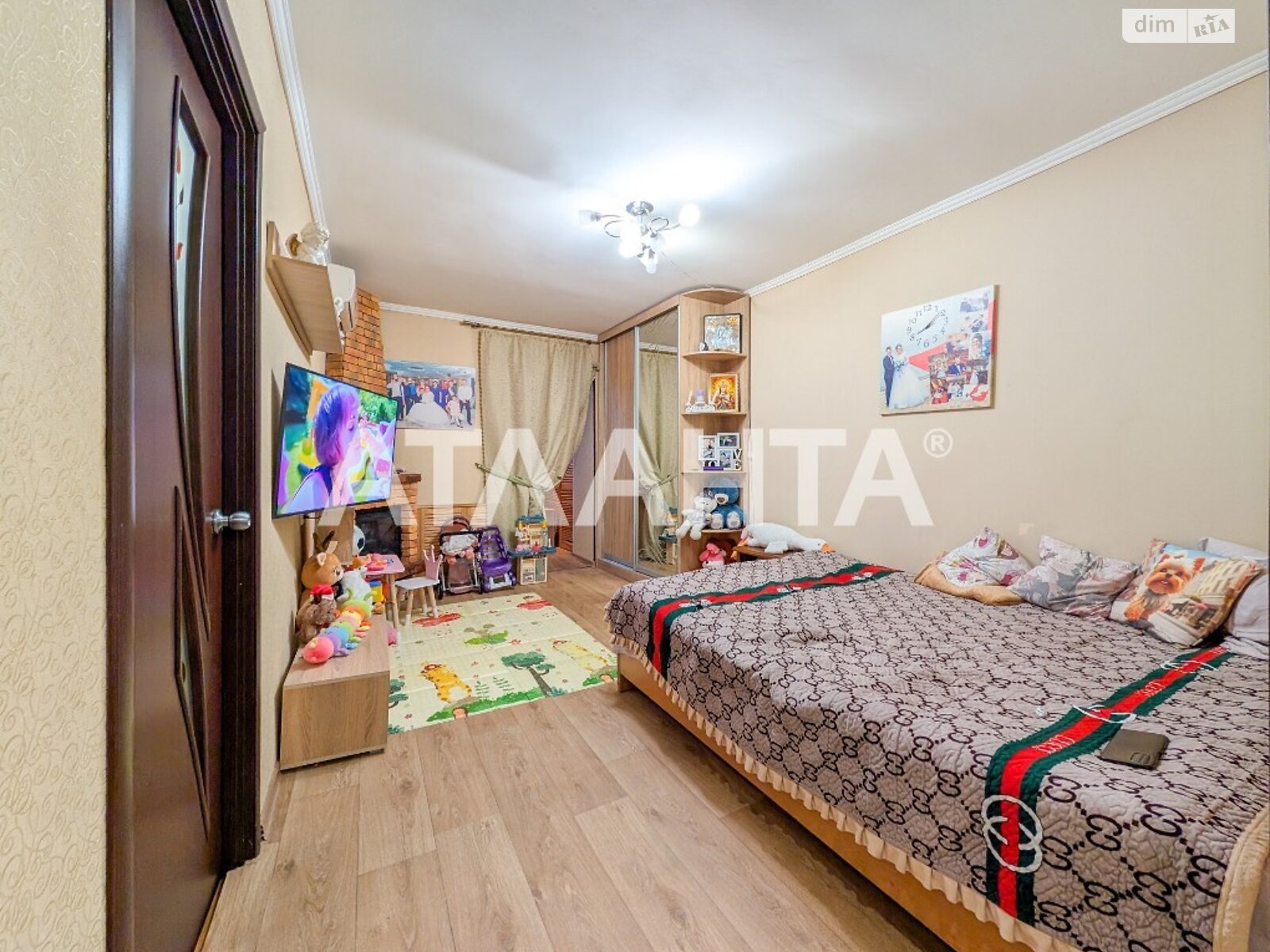 Продаж двокімнатної квартири в Одесі, на вул. Радісна, район Черемушки фото 1 Продаж двокімнатної квартири в Одесі, на вул. Радісна, район Черемушки фото 1