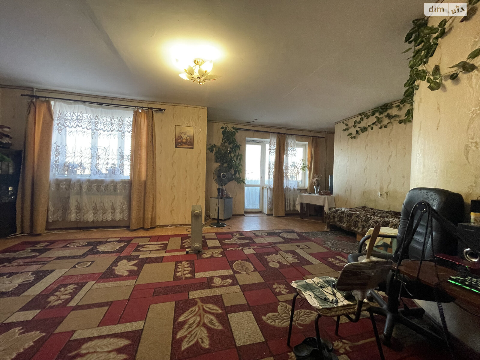Продаж трикімнатної квартири в Одесі, на вул. Скворцова, район Черемушки фото 1 Продаж трикімнатної квартири в Одесі, на вул. Скворцова, район Черемушки фото 1