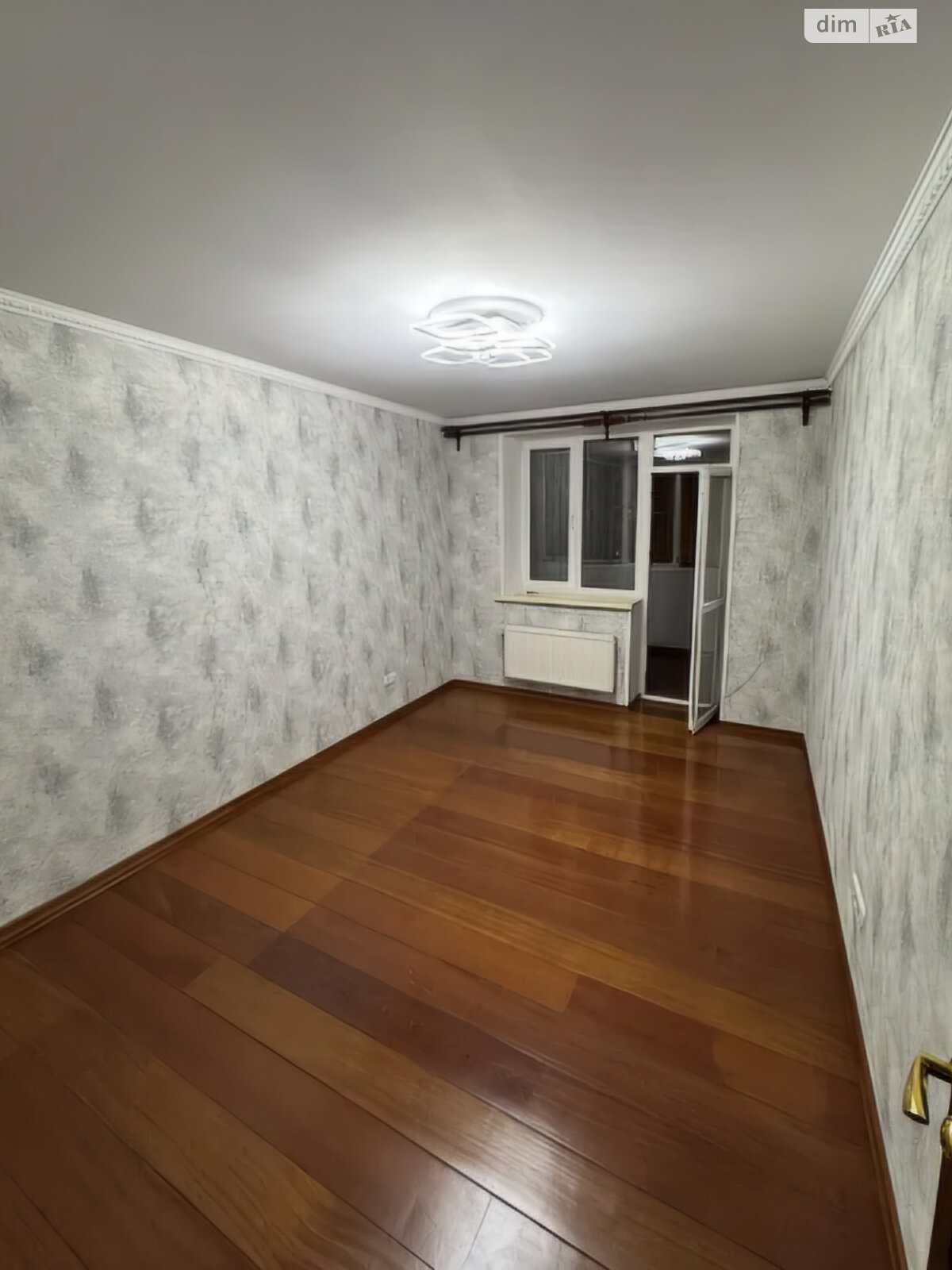 Продажа трехкомнатной квартиры в Одессе, на ул. Скворцова, район Черемушки фото 1 Продажа трехкомнатной квартиры в Одессе, на ул. Скворцова, район Черемушки фото 1