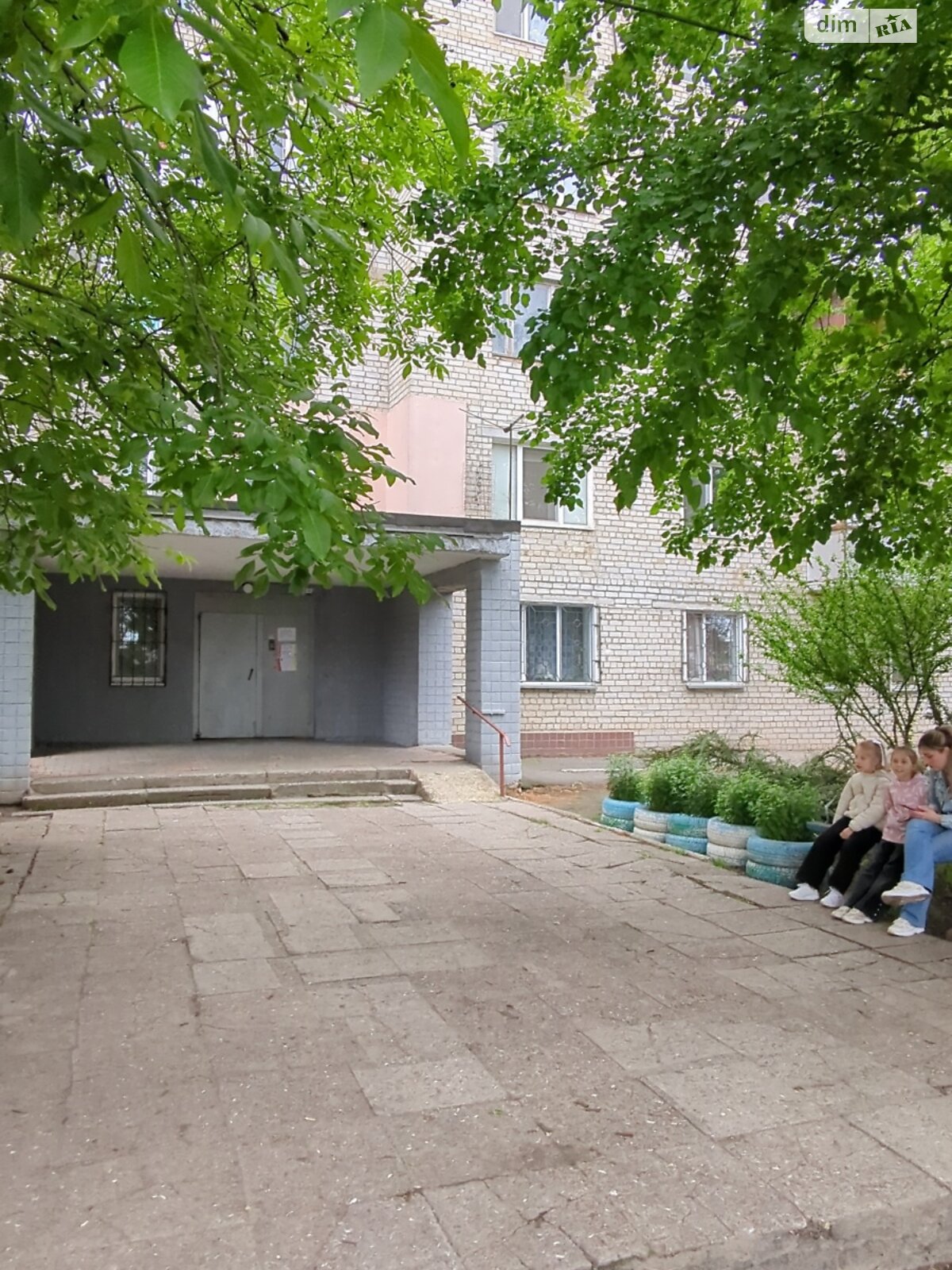 Продаж трикімнатної квартири в Одесі, на вул. Старицького 12, район Хаджибейський фото 1 Продаж трикімнатної квартири в Одесі, на вул. Старицького 12, район Хаджибейський фото 1