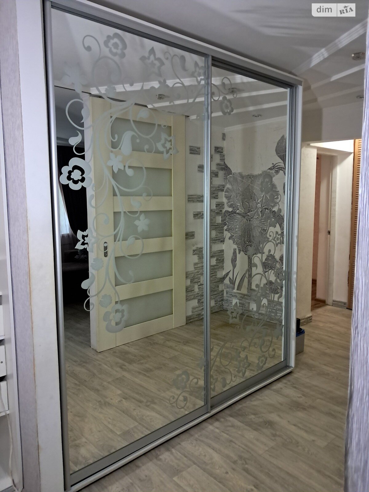 Продажа трехкомнатной квартиры в Одессе, на ул. Варненская 7 корпус 2, район Черемушки фото 1 Продажа трехкомнатной квартиры в Одессе, на ул. Варненская 7 корпус 2, район Черемушки фото 1