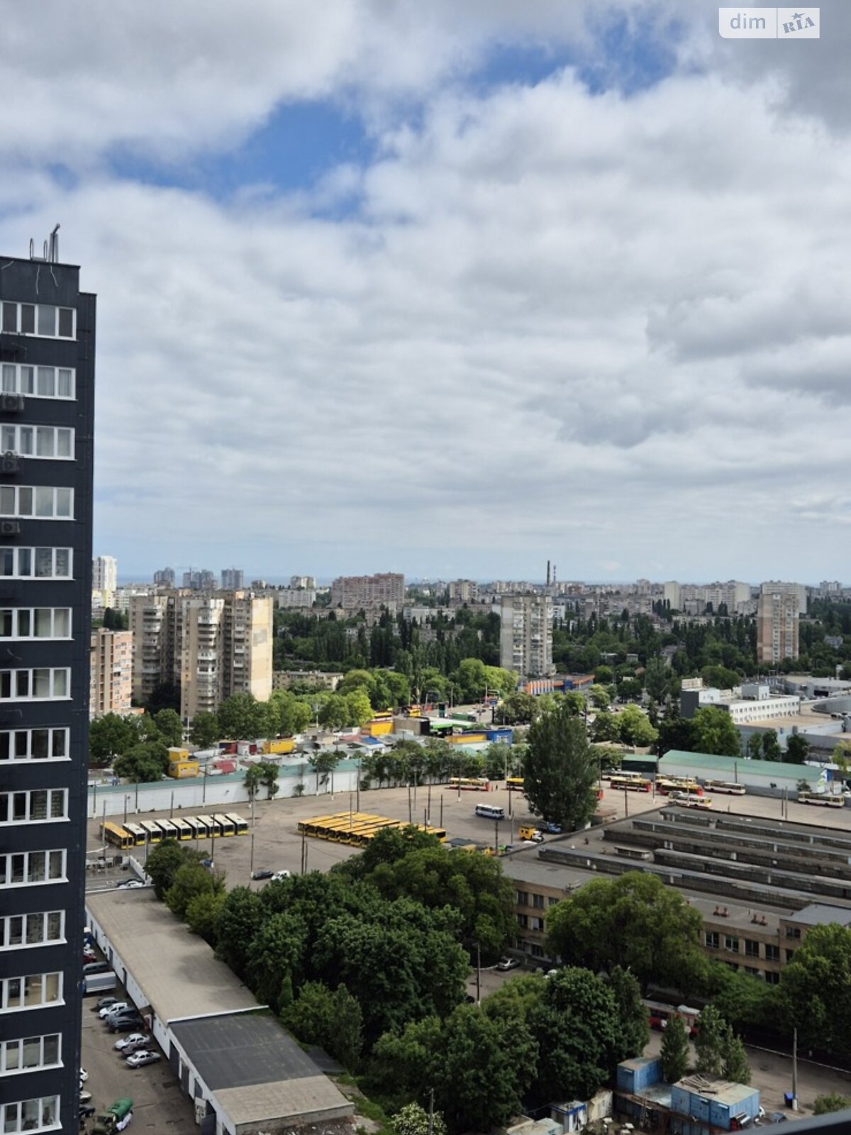 Продаж однокімнатної квартири в Одесі, на вул. Варненська 27А/2, район Черемушки фото 1 Продаж однокімнатної квартири в Одесі, на вул. Варненська 27А/2, район Черемушки фото 1