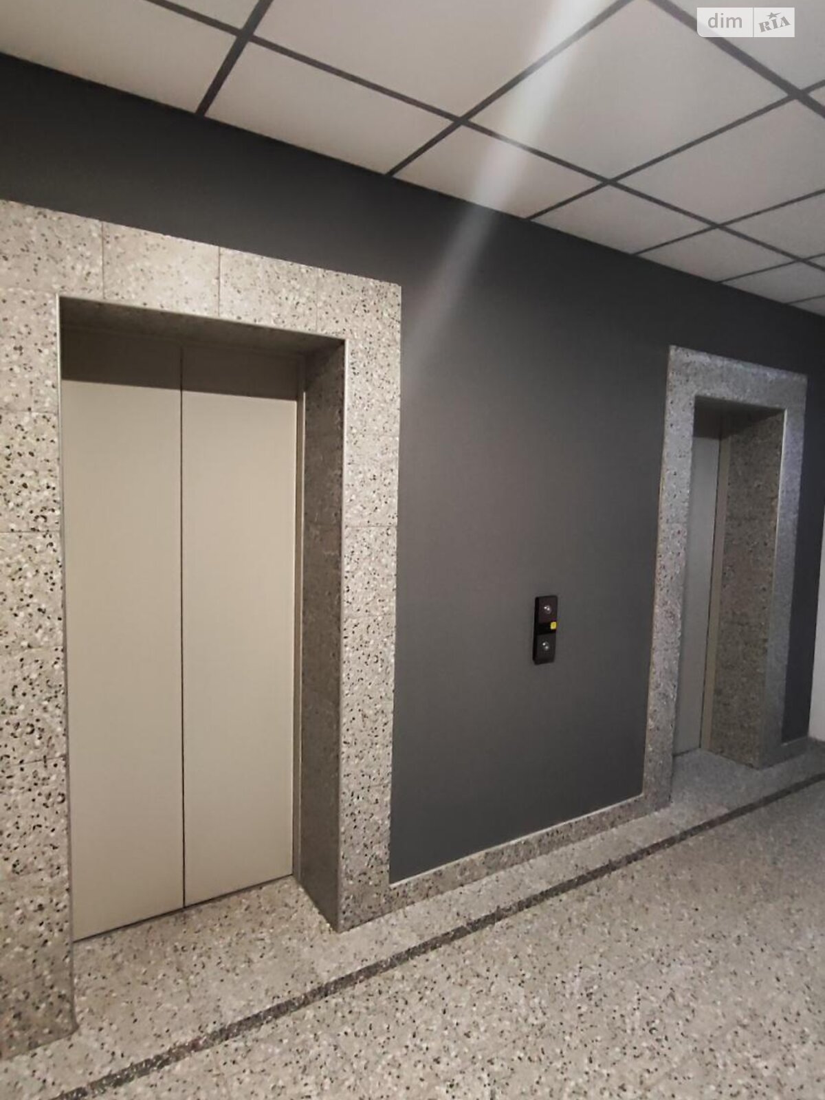 Продажа трехкомнатной квартиры в Одессе, на ул. Варненская 29/5, район Черемушки фото 1