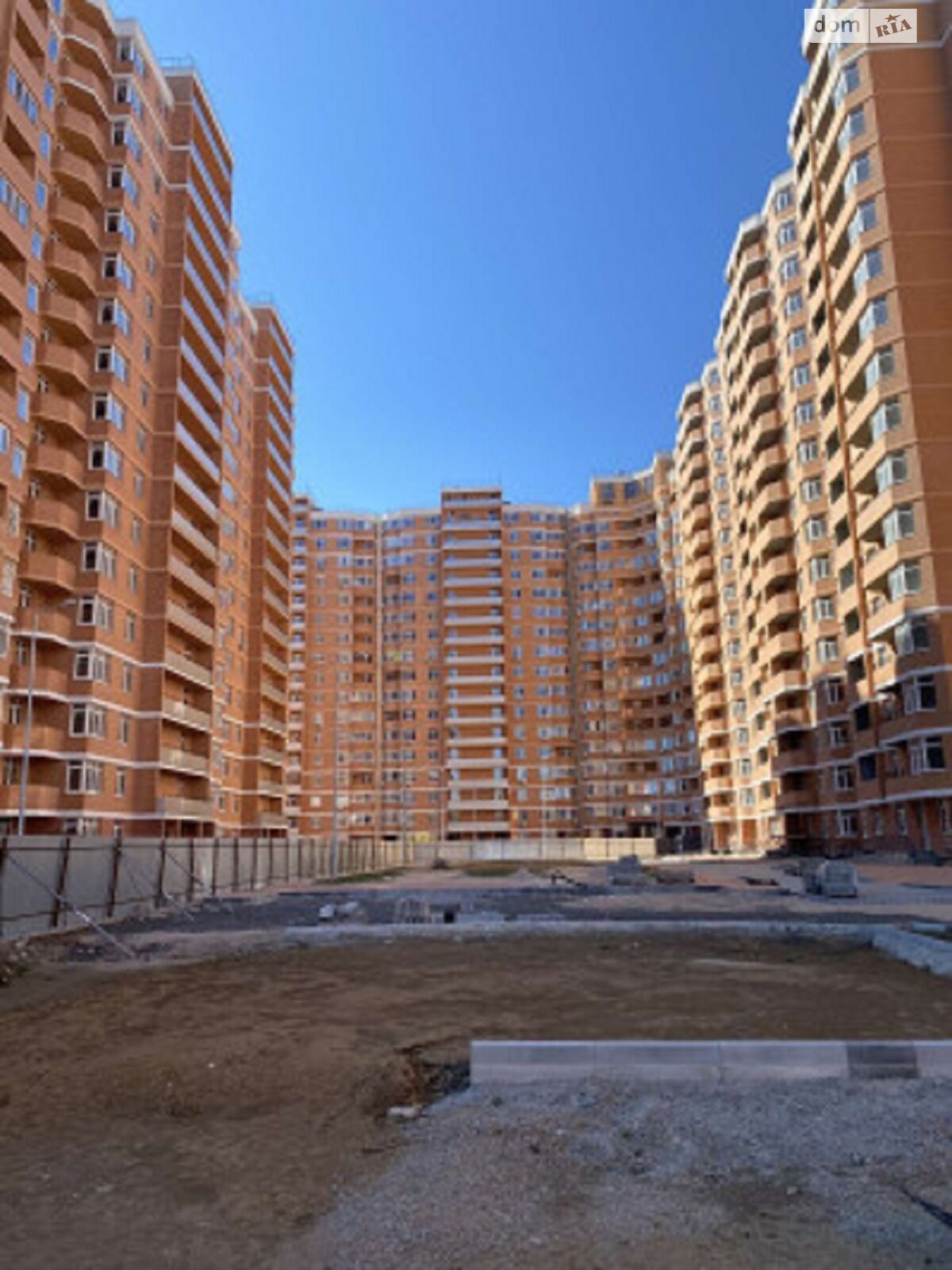 Продажа двухкомнатной квартиры в Одессе, на дор. Овидиопольская 3, район Дзержинского фото 1