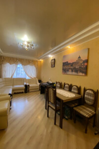 Продажа трехкомнатной квартиры в Одессе, на ул. Варненская 2, район Черемушки фото 2