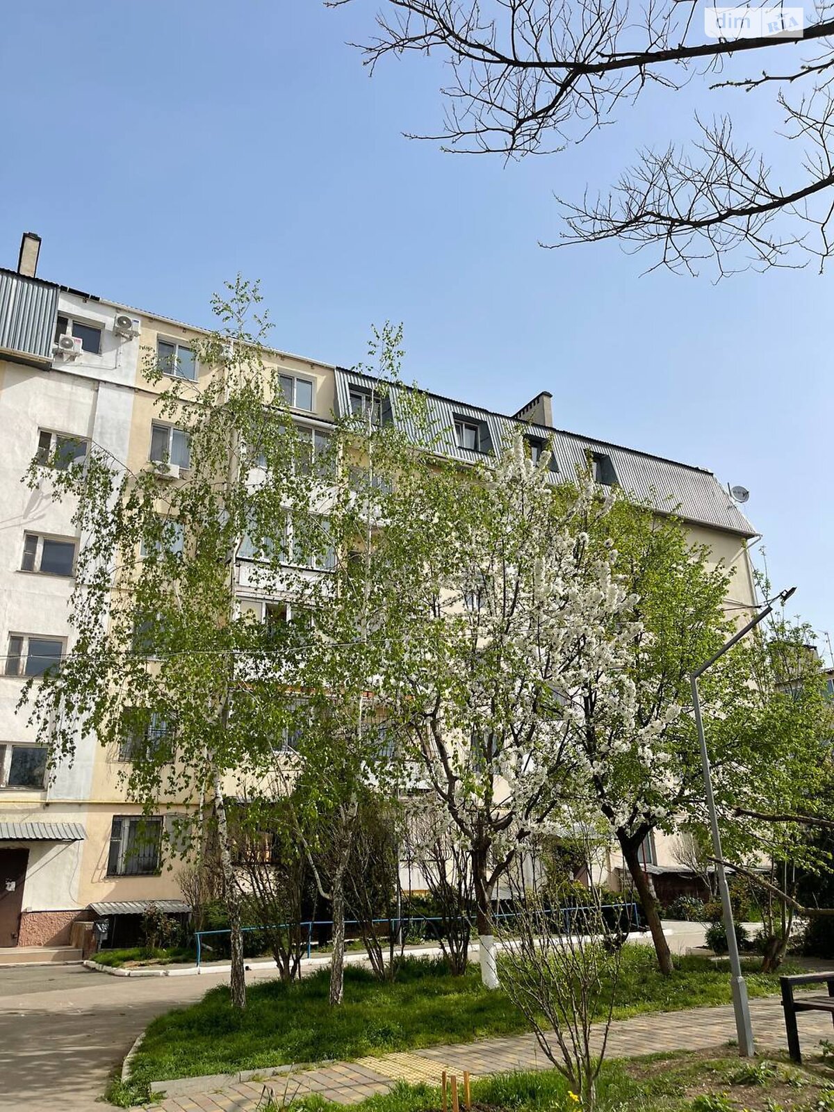 Продажа двухкомнатной квартиры в Одессе, на просп. Свободы, район Черноморка фото 1