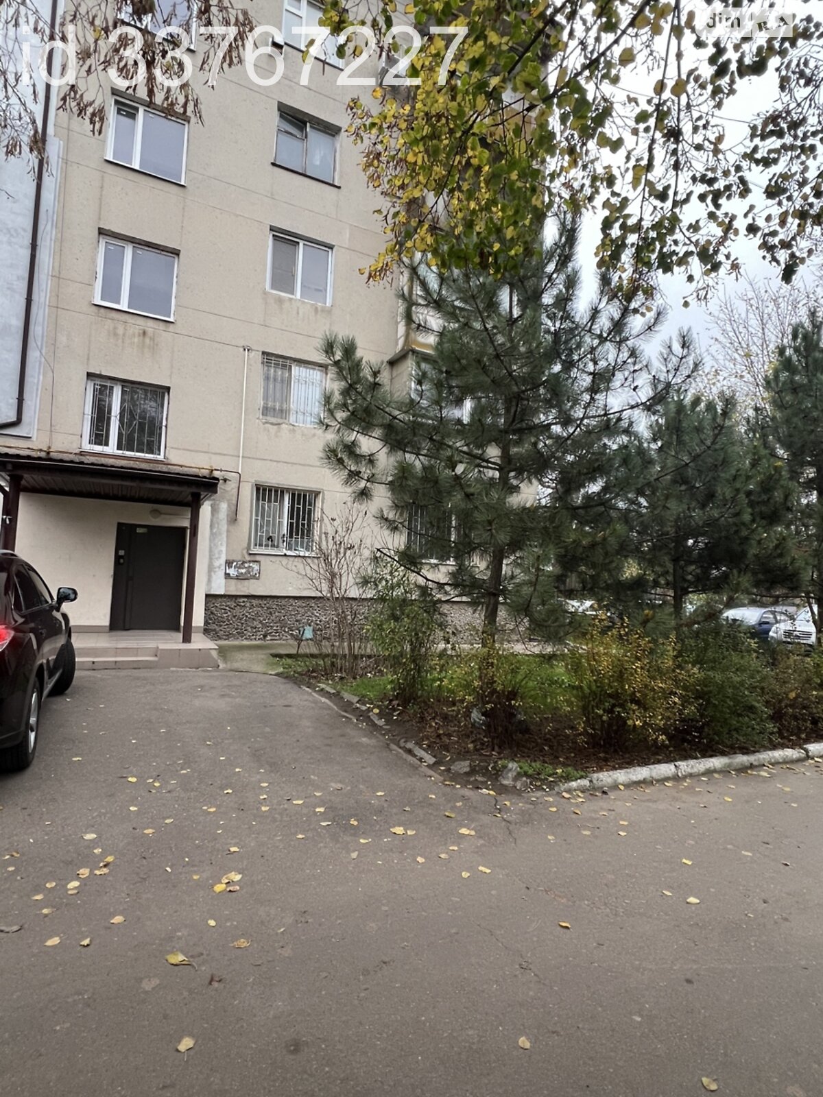 Продажа трехкомнатной квартиры в Одессе, на ул. Лабораторная, район Червоный Хутор фото 1